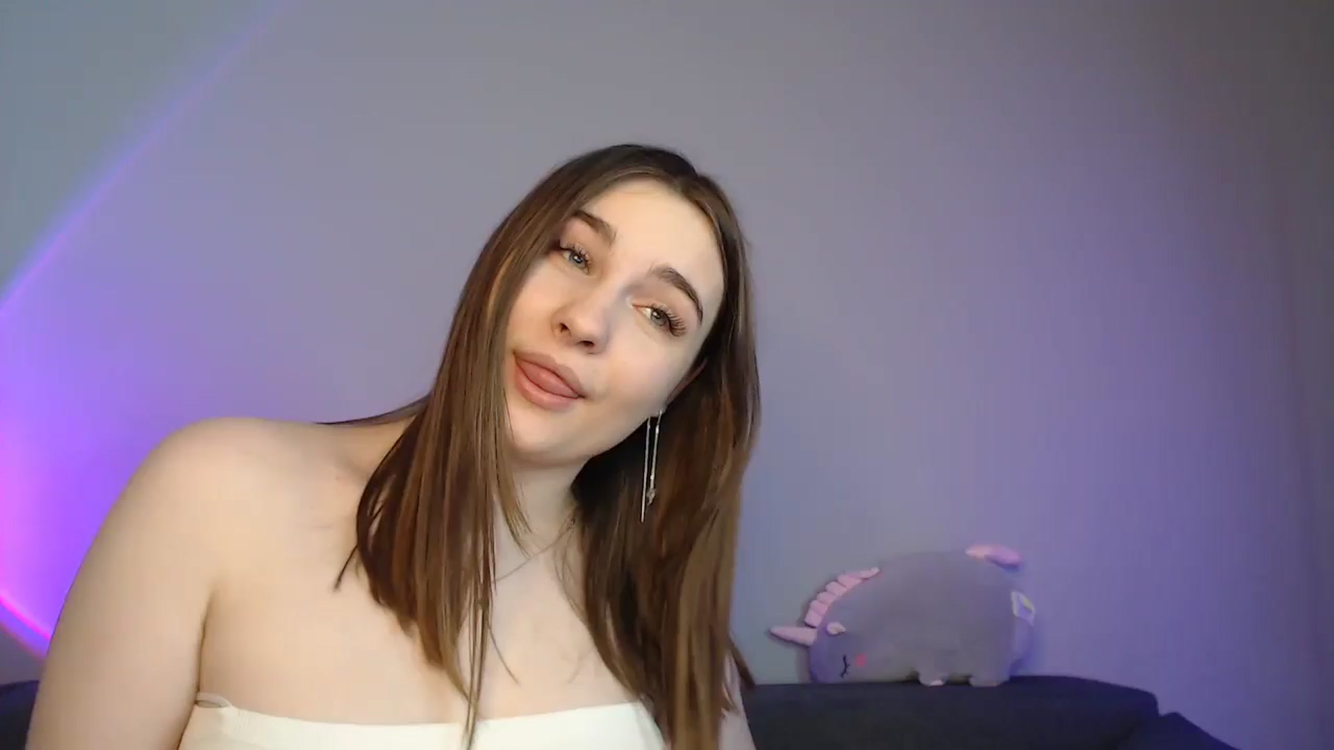 Gallery image thumbnail from LaneyGrey's myfreecams stream on, 05/10/2024, 10:29 image 11 of 20