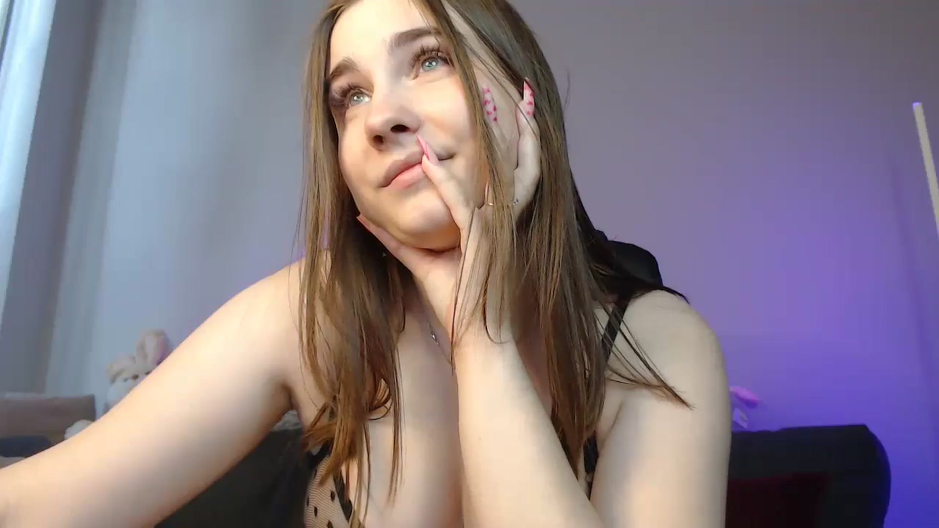 Gallery image thumbnail from LaneyGrey's myfreecams stream on, 05/12/2024, 11:21 image 12 of 20