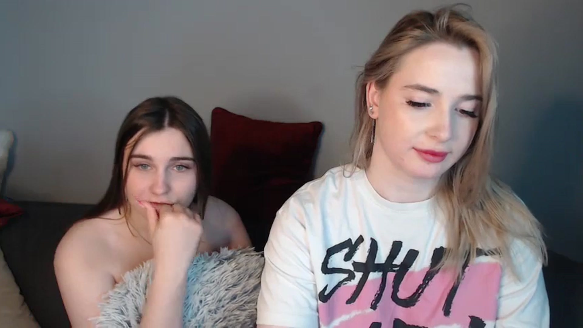 Gallery image thumbnail from LaneyGrey's myfreecams stream on, 05/14/2024, 13:26 image 4 of 20