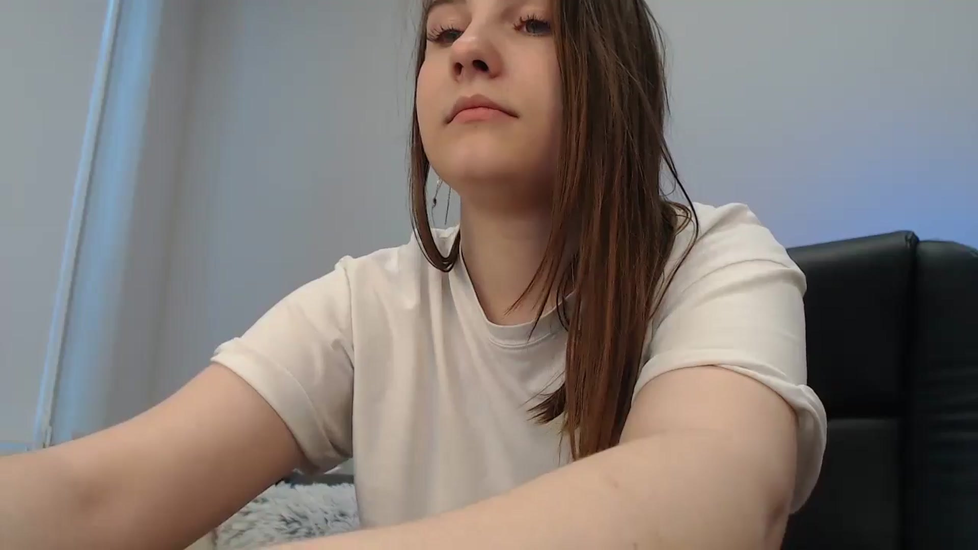 Gallery image thumbnail from LaneyGrey's myfreecams stream on, 05/19/2024, 10:47 image 20 of 20