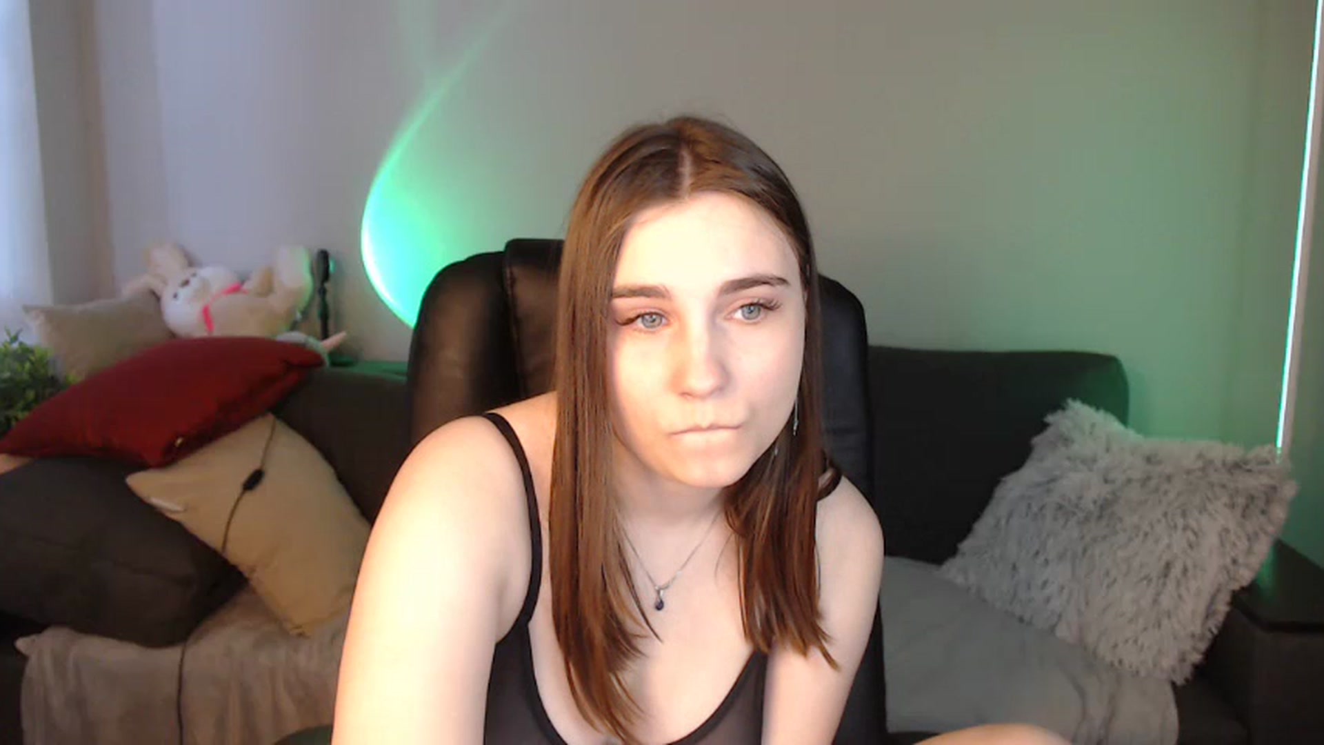 Gallery image thumbnail from LaneyGrey's myfreecams stream on, 05/20/2024, 09:56 image 17 of 20