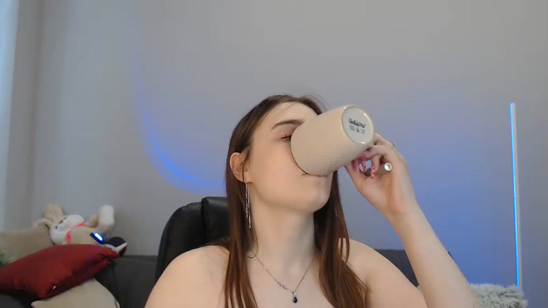 Gallery image thumbnail from LaneyGrey's myfreecams stream on, 05/20/2024, 11:58 image 6 of 20