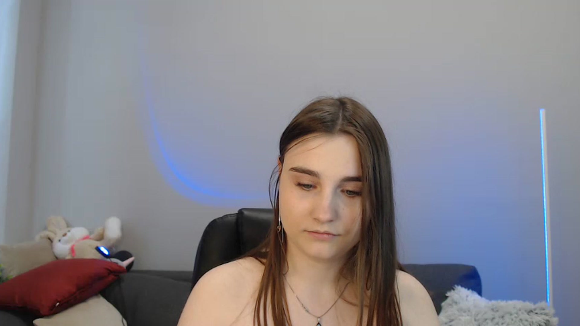 Gallery image thumbnail from LaneyGrey's myfreecams stream on, 05/20/2024, 11:58 image 5 of 20