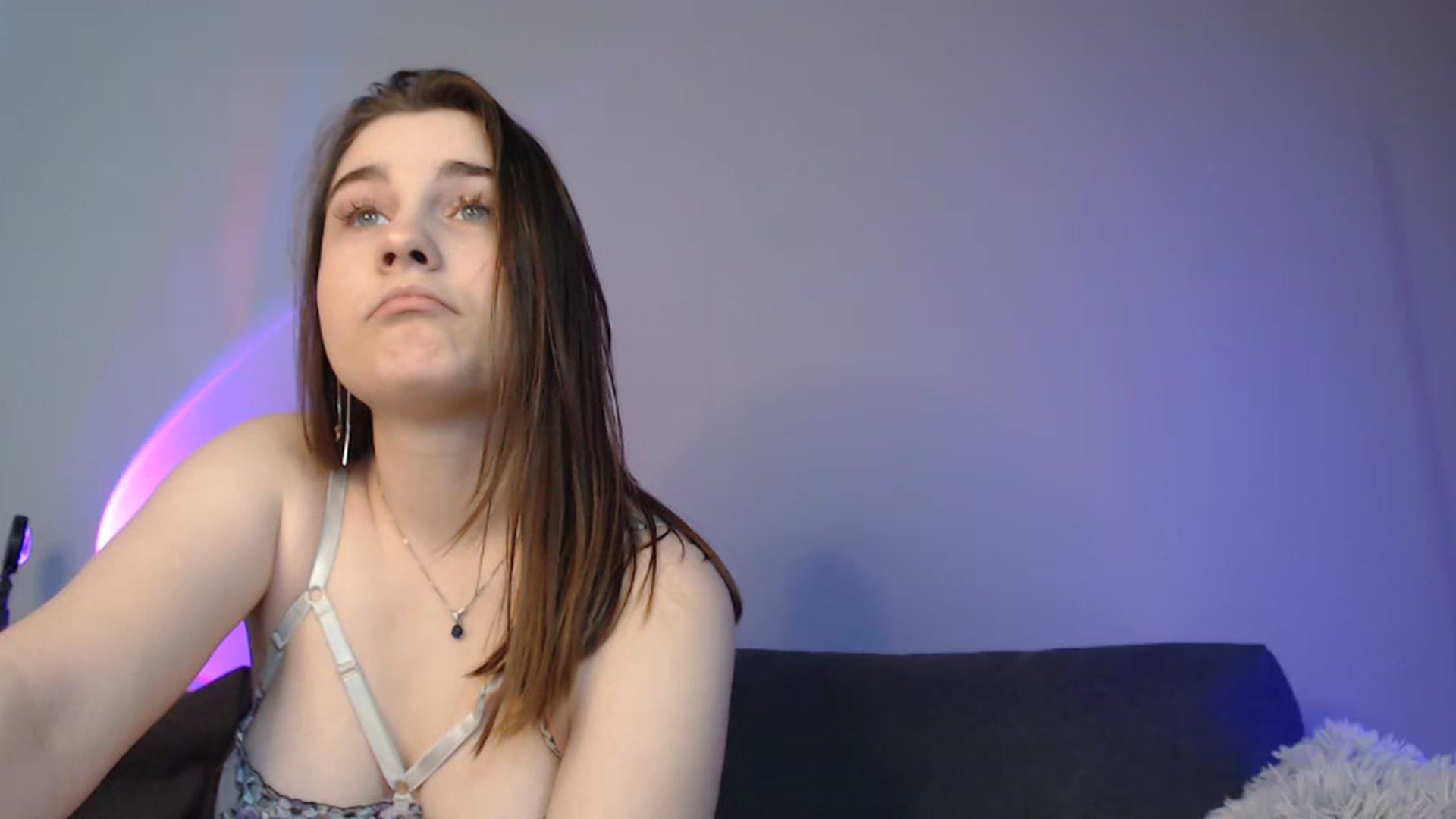 Gallery image thumbnail from LaneyGrey's myfreecams stream on, 05/21/2024, 10:36 image 1 of 20