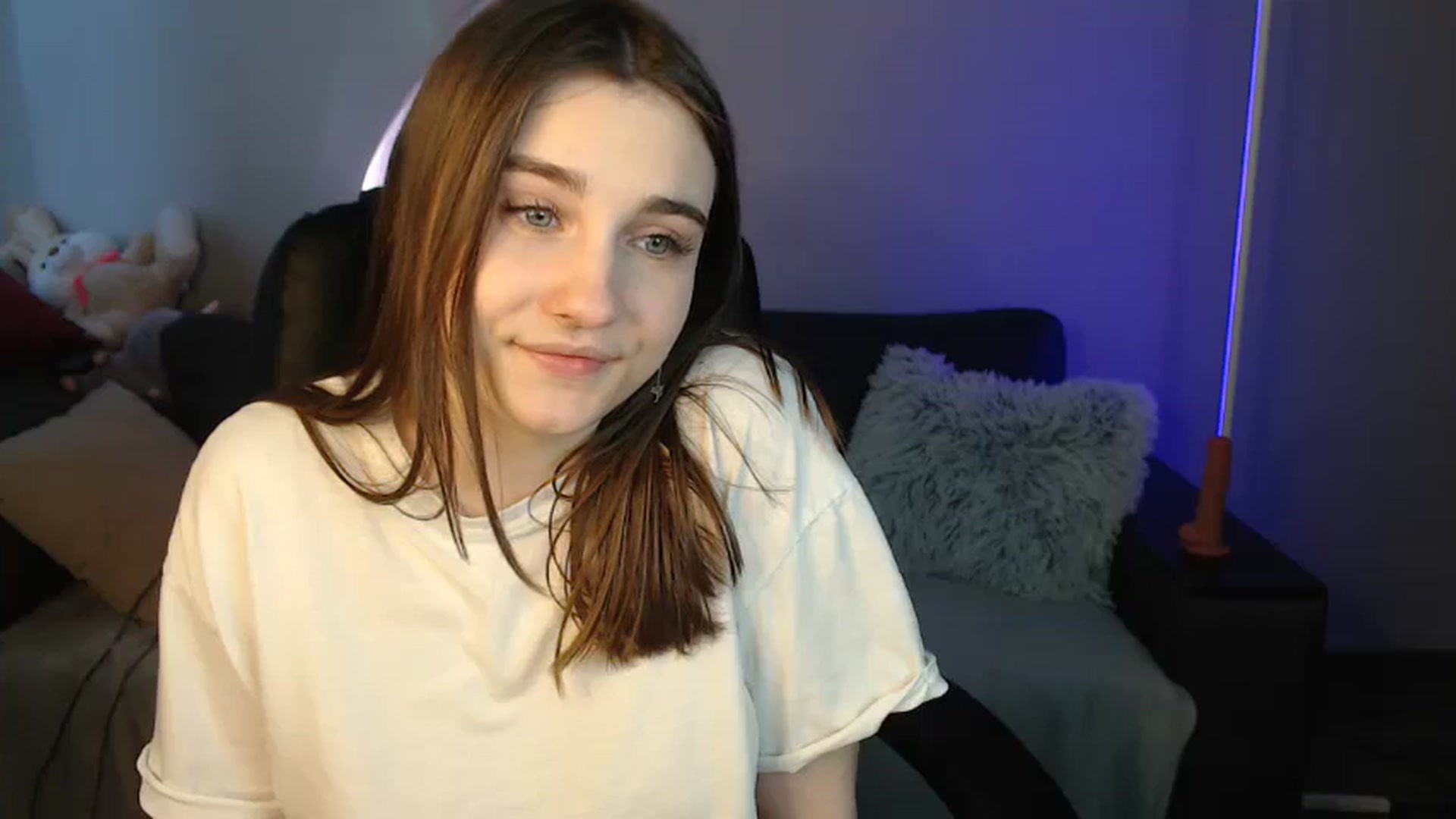 Gallery image thumbnail from LaneyGrey's myfreecams stream on, 05/22/2024, 11:46 image 13 of 20