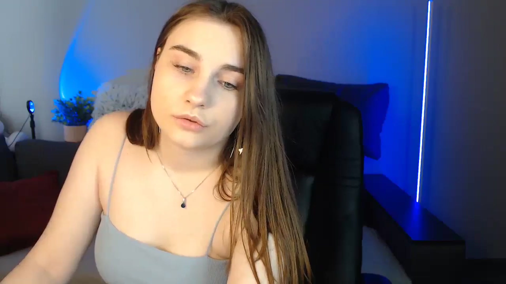 Gallery image thumbnail from LaneyGrey's myfreecams stream on, 05/28/2024, 10:19 image 2 of 20