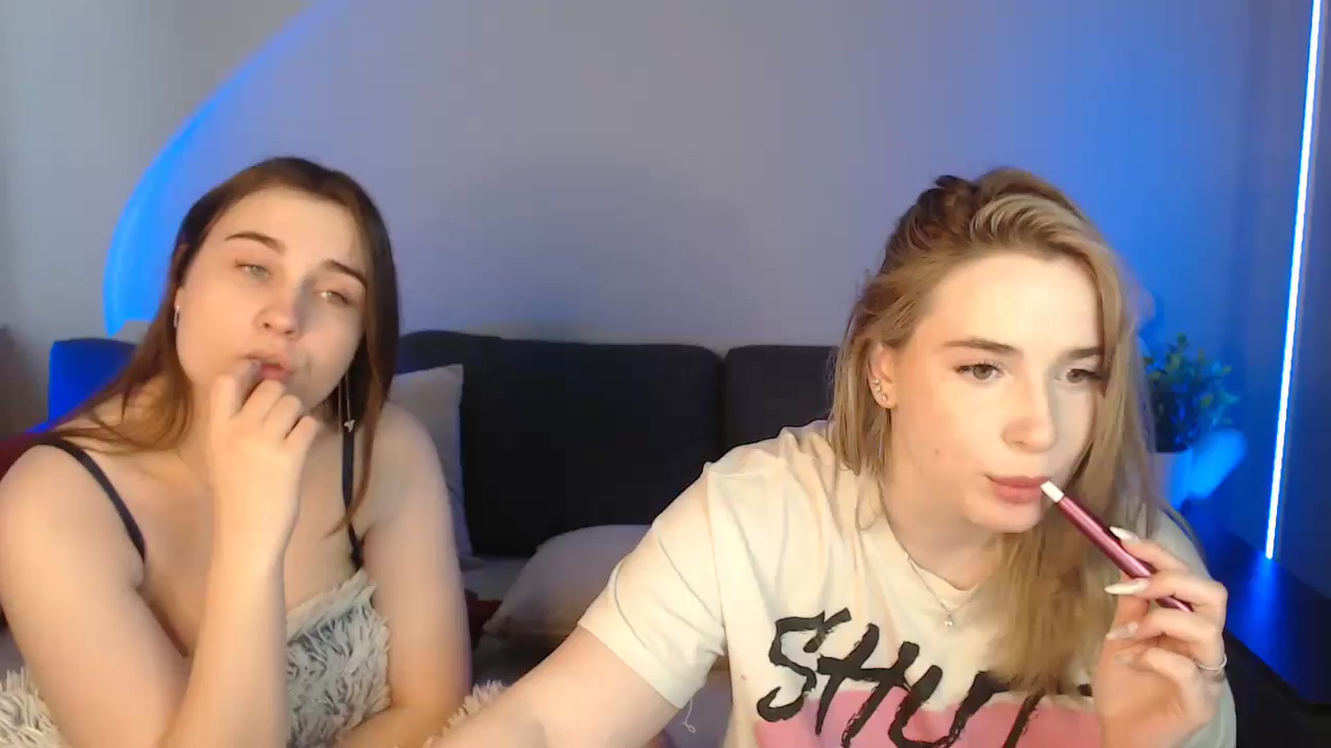 Gallery image thumbnail from LaneyGrey's myfreecams stream on, 05/29/2024, 13:39 image 20 of 20