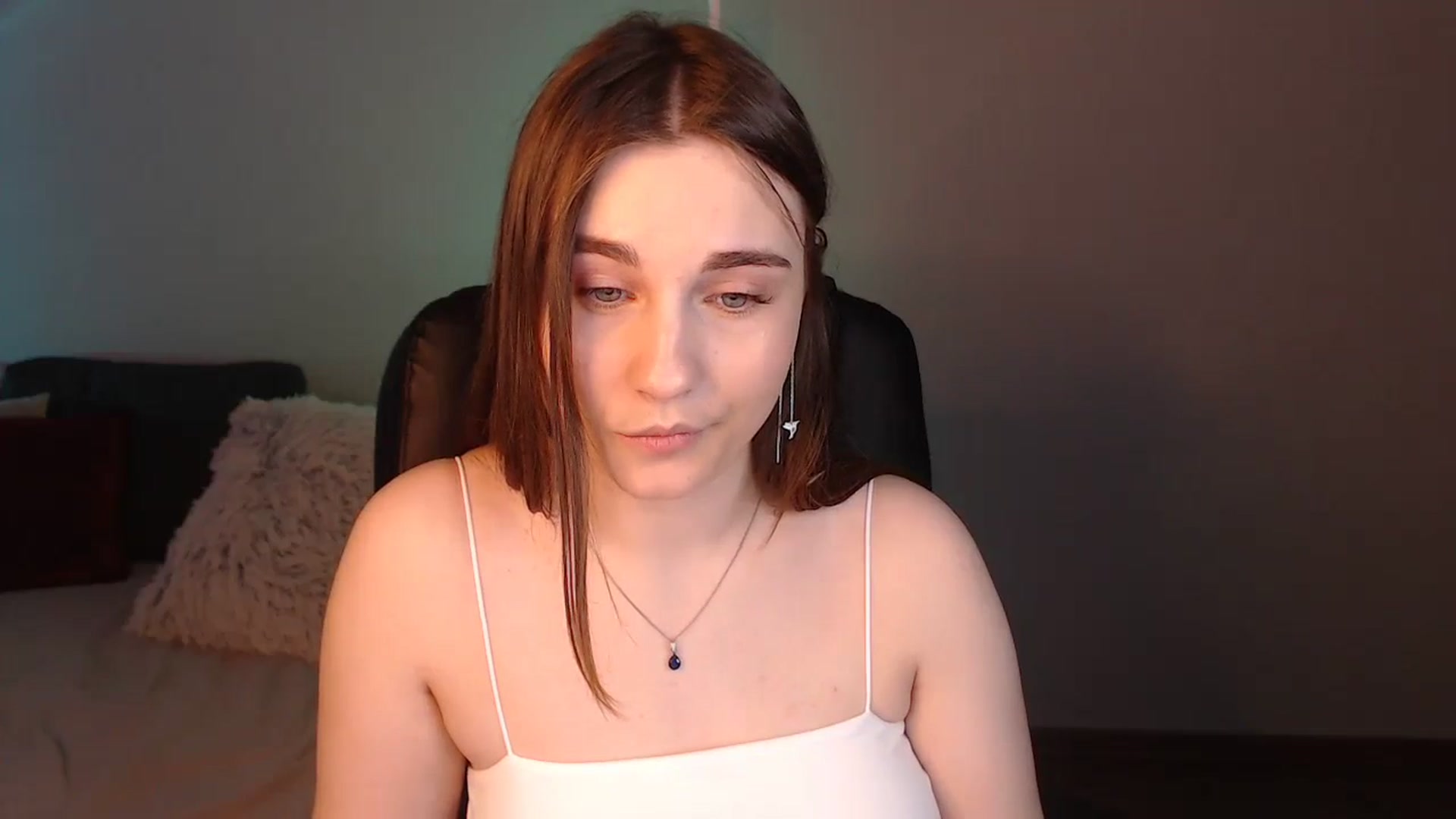 Gallery image thumbnail from LaneyGrey's myfreecams stream on, 06/01/2024, 10:03 image 9 of 20