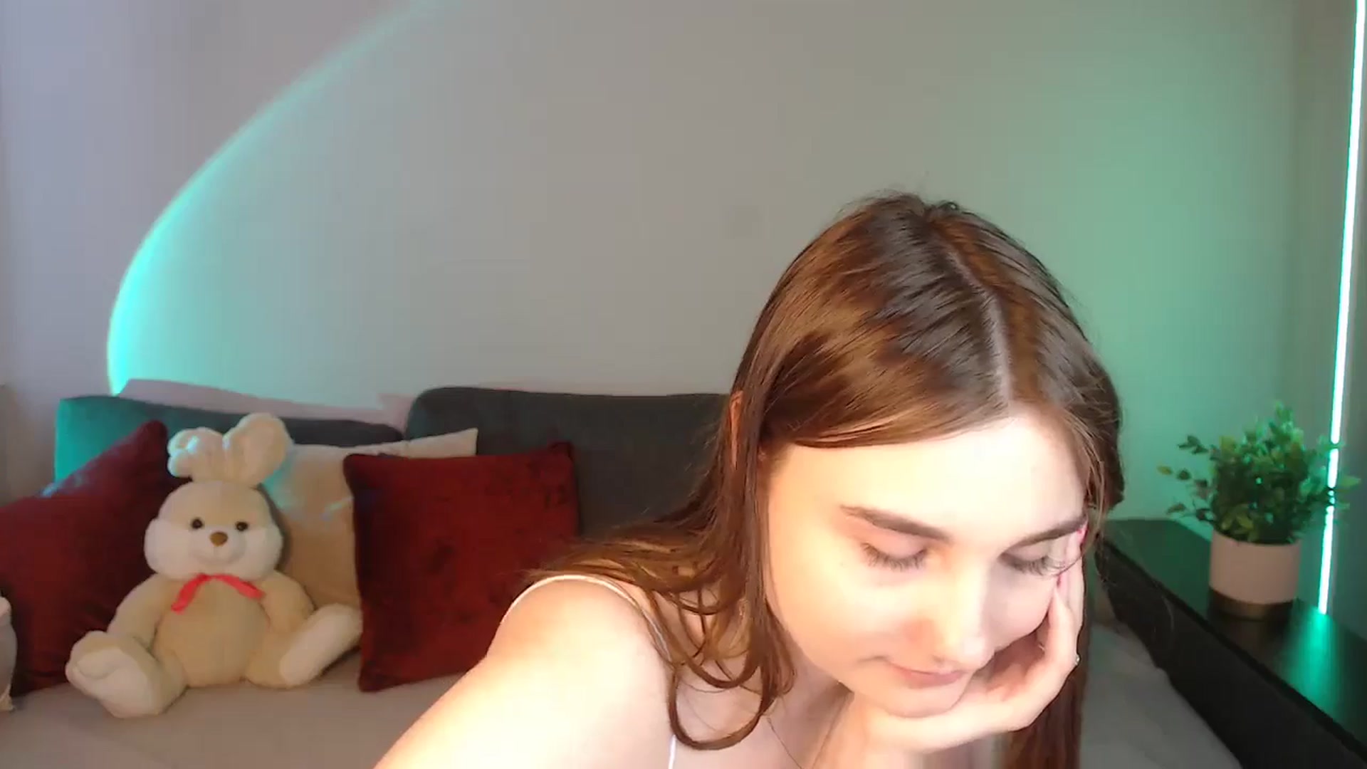 Gallery image thumbnail from LaneyGrey's myfreecams stream on, 06/01/2024, 12:19 image 11 of 20