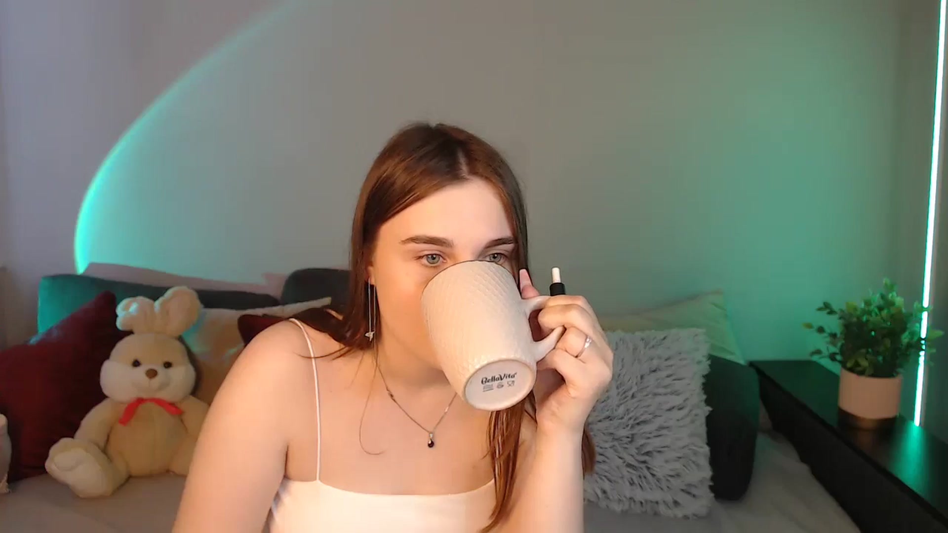 Gallery image thumbnail from LaneyGrey's myfreecams stream on, 06/01/2024, 12:19 image 2 of 20
