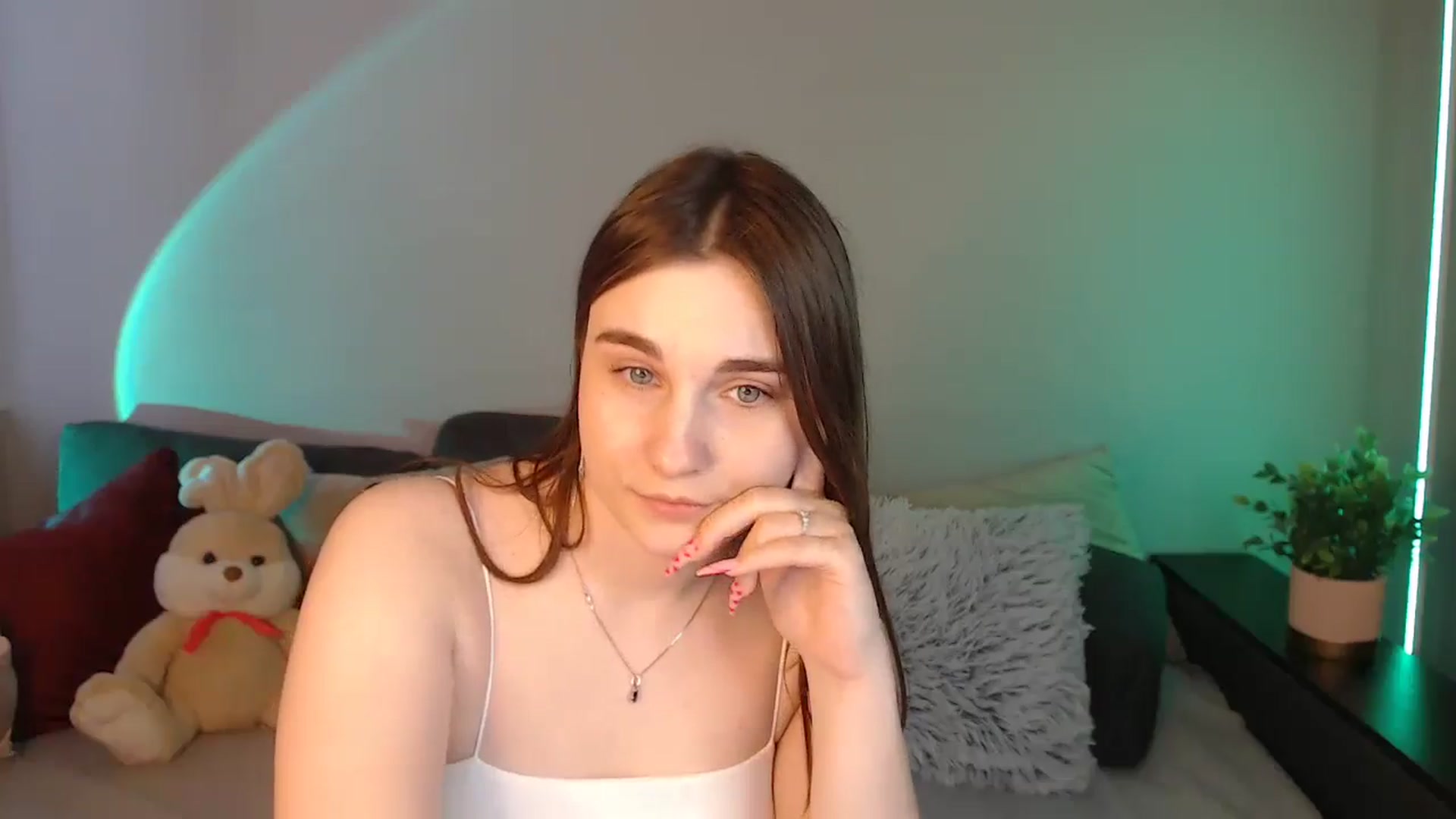 Gallery image thumbnail from LaneyGrey's myfreecams stream on, 06/01/2024, 12:19 image 10 of 20