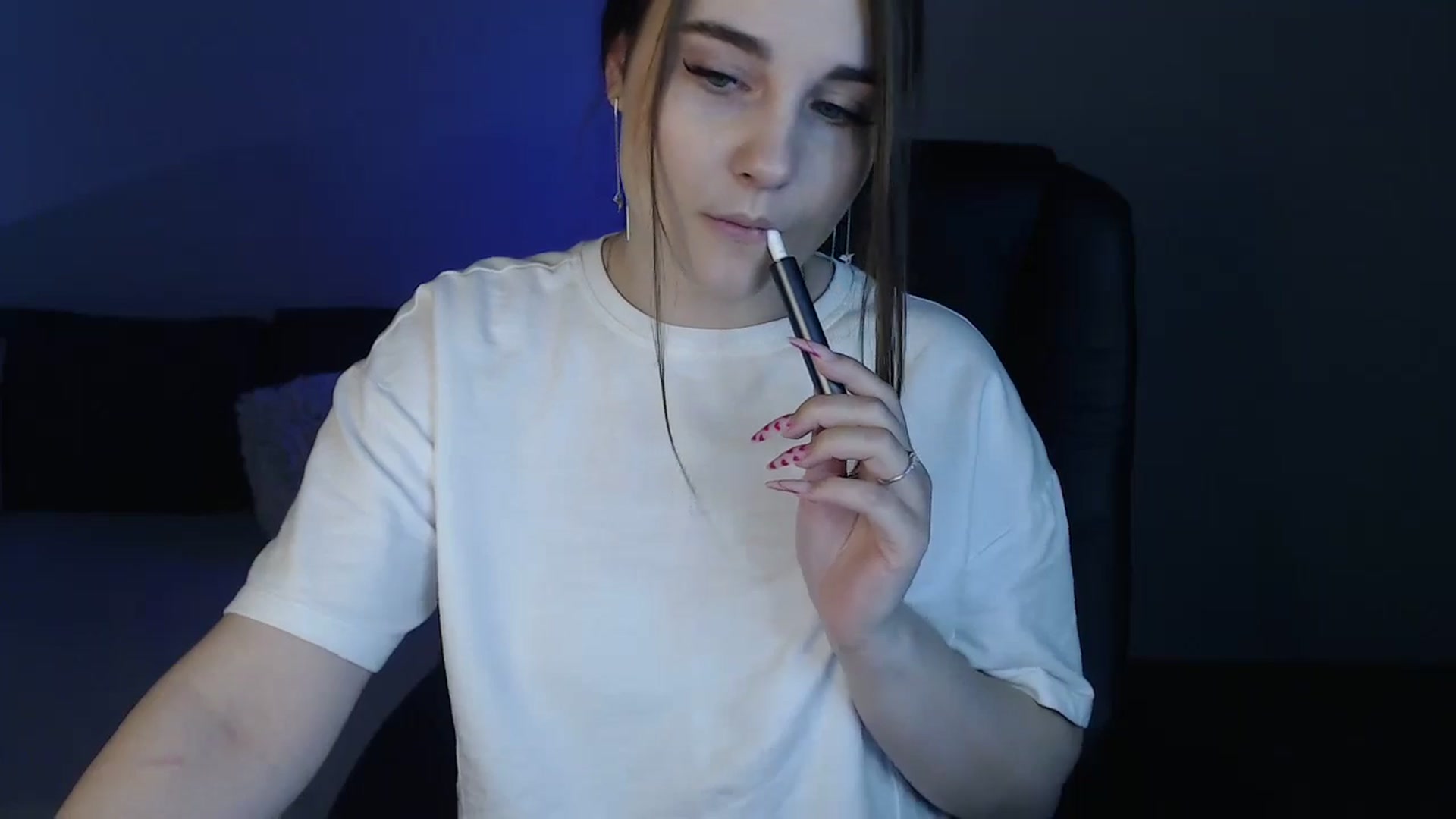 Gallery image thumbnail from LaneyGrey's myfreecams stream on, 06/05/2024, 09:00 image 16 of 20