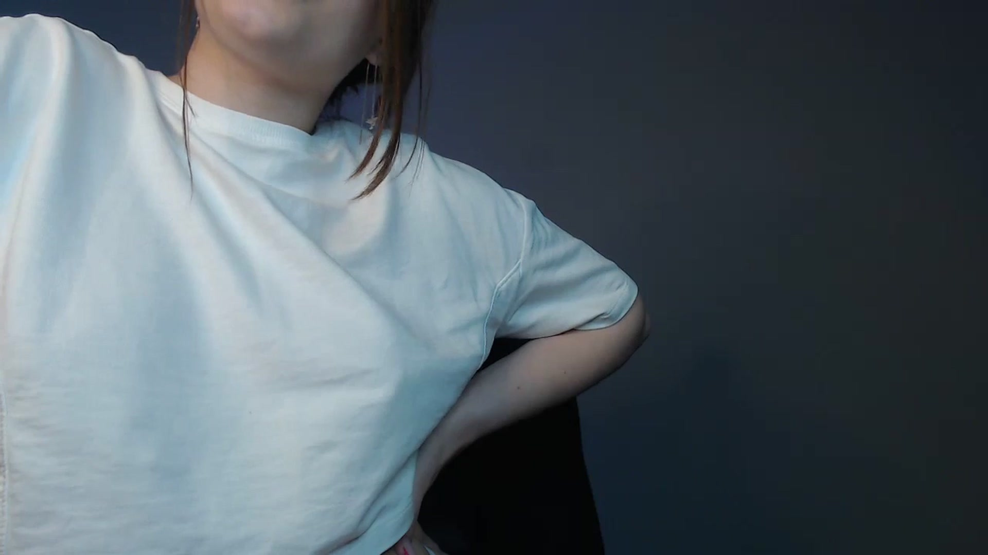 Gallery image thumbnail from LaneyGrey's myfreecams stream on, 06/05/2024, 10:40 image 10 of 20