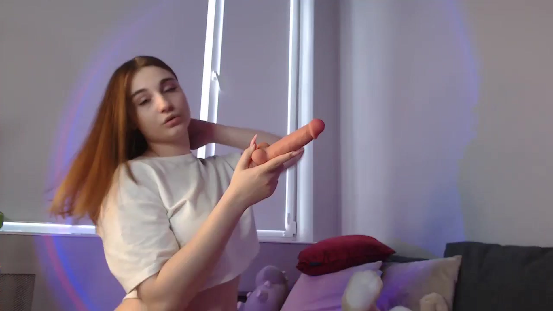 Gallery image thumbnail from LaneyGrey's myfreecams stream on, 06/05/2024, 11:20 image 10 of 20
