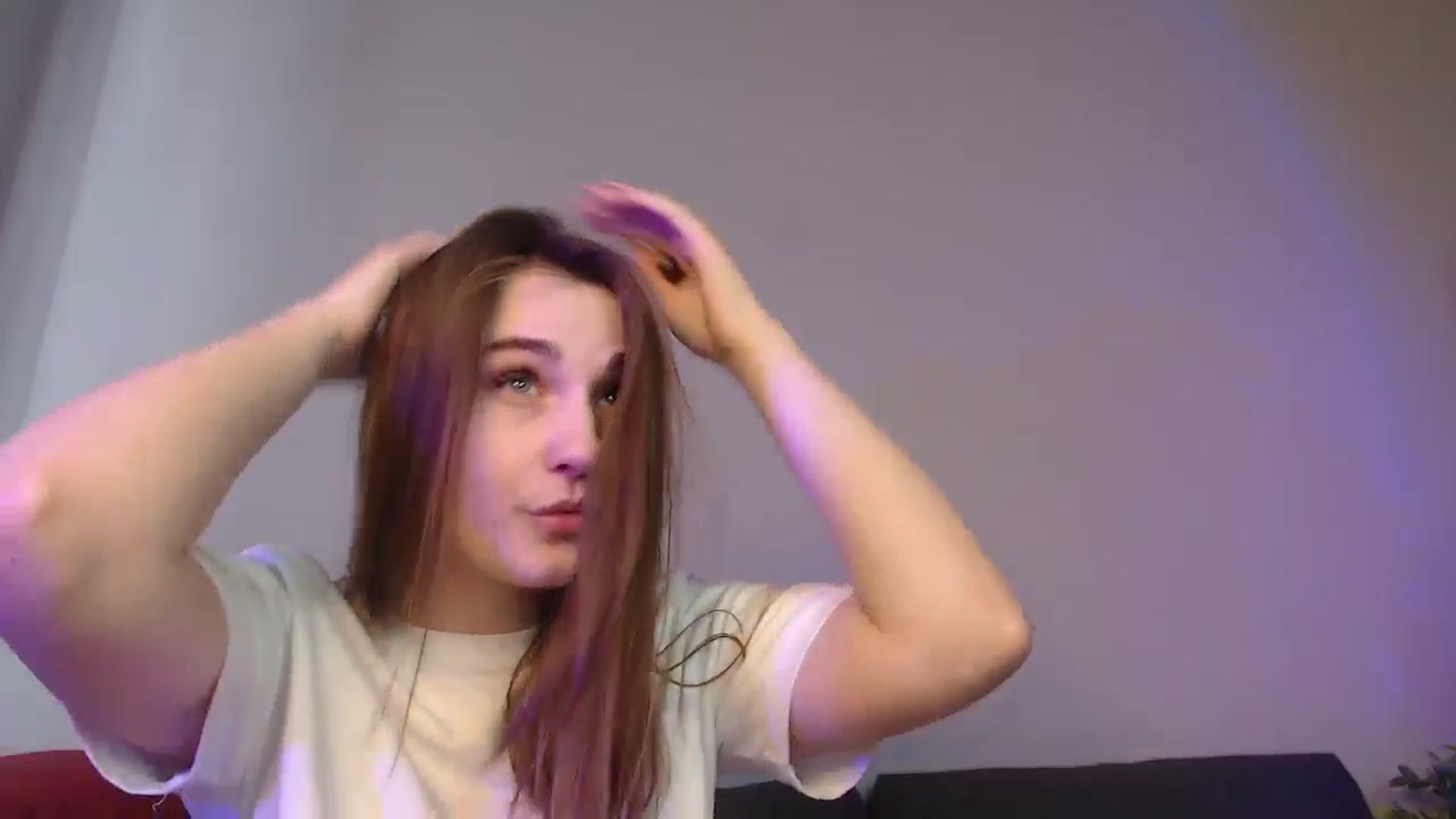 Gallery image thumbnail from LaneyGrey's myfreecams stream on, 06/05/2024, 11:32 image 2 of 20