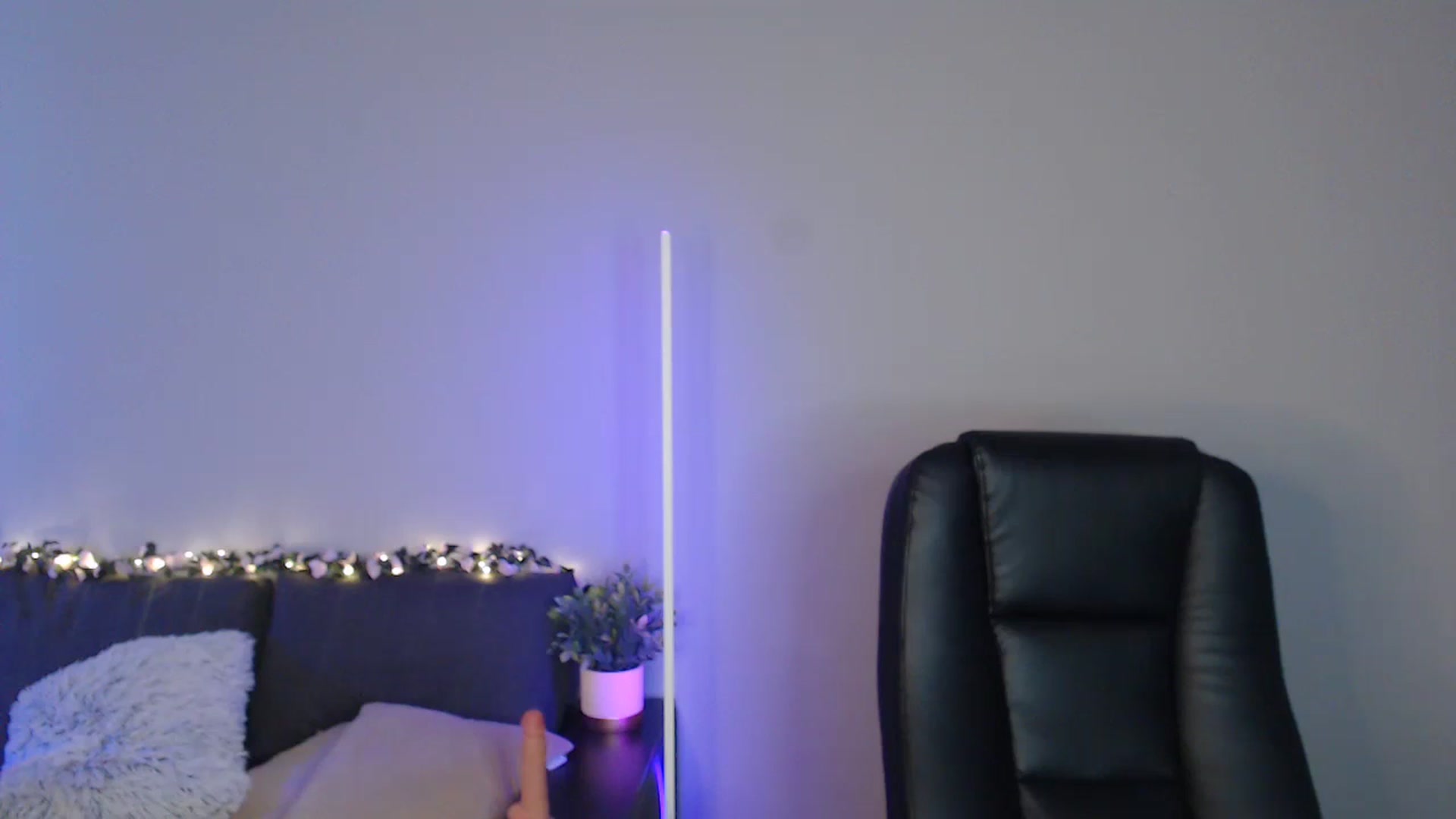 Gallery image thumbnail from LaneyGrey's myfreecams stream on, 06/07/2024, 10:42 image 2 of 20