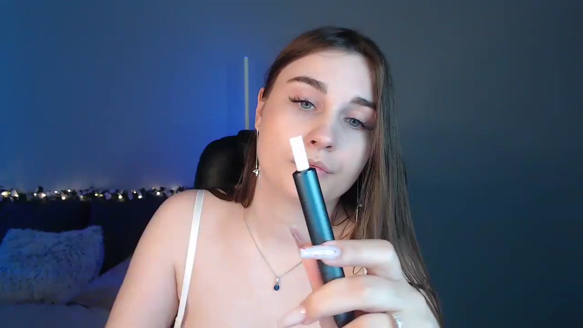 Gallery image thumbnail from LaneyGrey's myfreecams stream on, 06/07/2024, 12:48 image 1 of 20