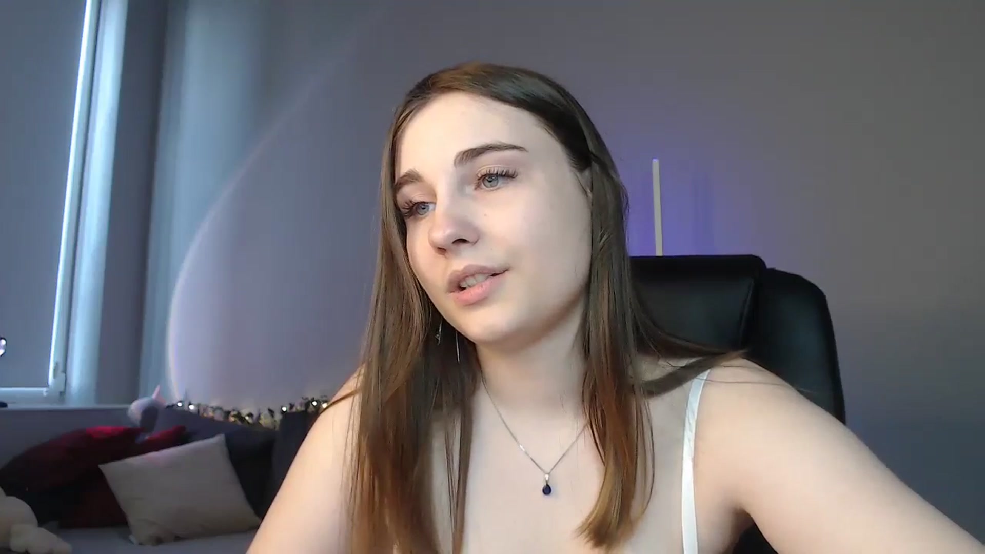 Gallery image thumbnail from LaneyGrey's myfreecams stream on, 06/07/2024, 13:50 image 14 of 20