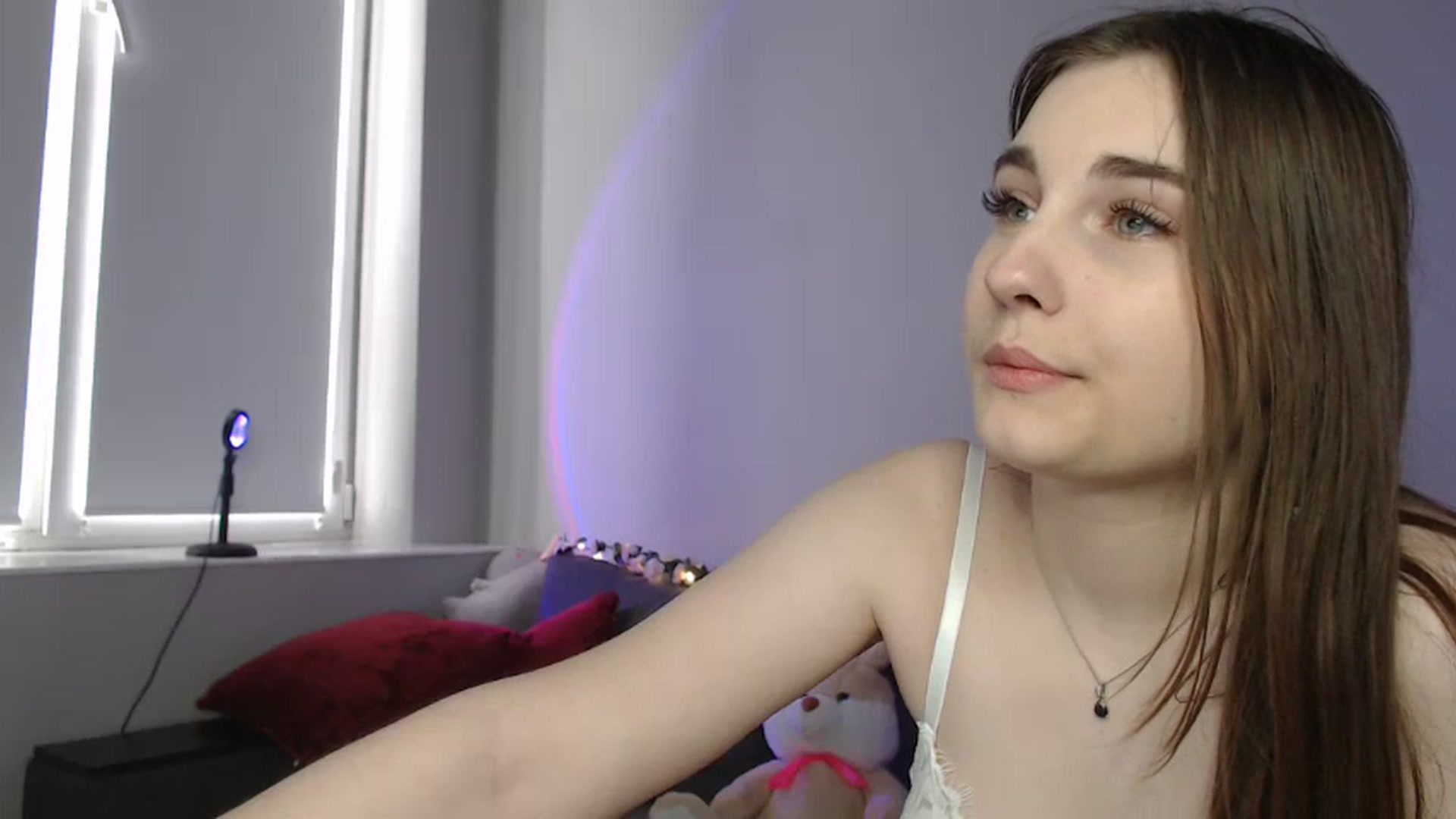 Gallery image thumbnail from LaneyGrey's myfreecams stream on, 06/08/2024, 10:58 image 3 of 20