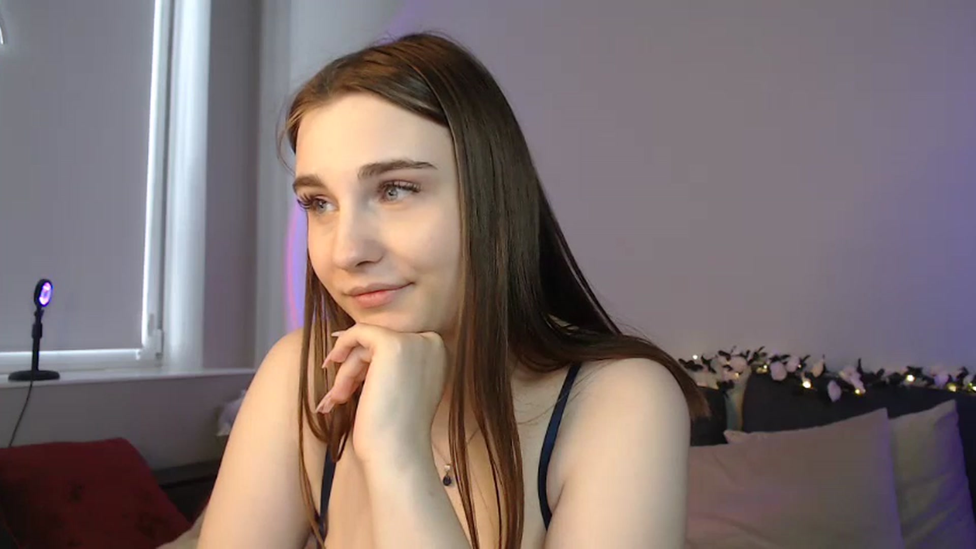 Gallery image thumbnail from LaneyGrey's myfreecams stream on, 06/09/2024, 13:44 image 12 of 20