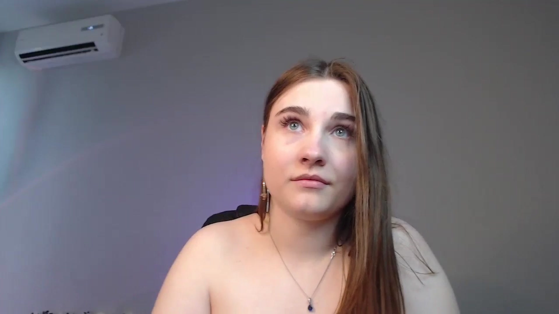Gallery image thumbnail from LaneyGrey's myfreecams stream on, 06/11/2024, 13:27 image 7 of 20