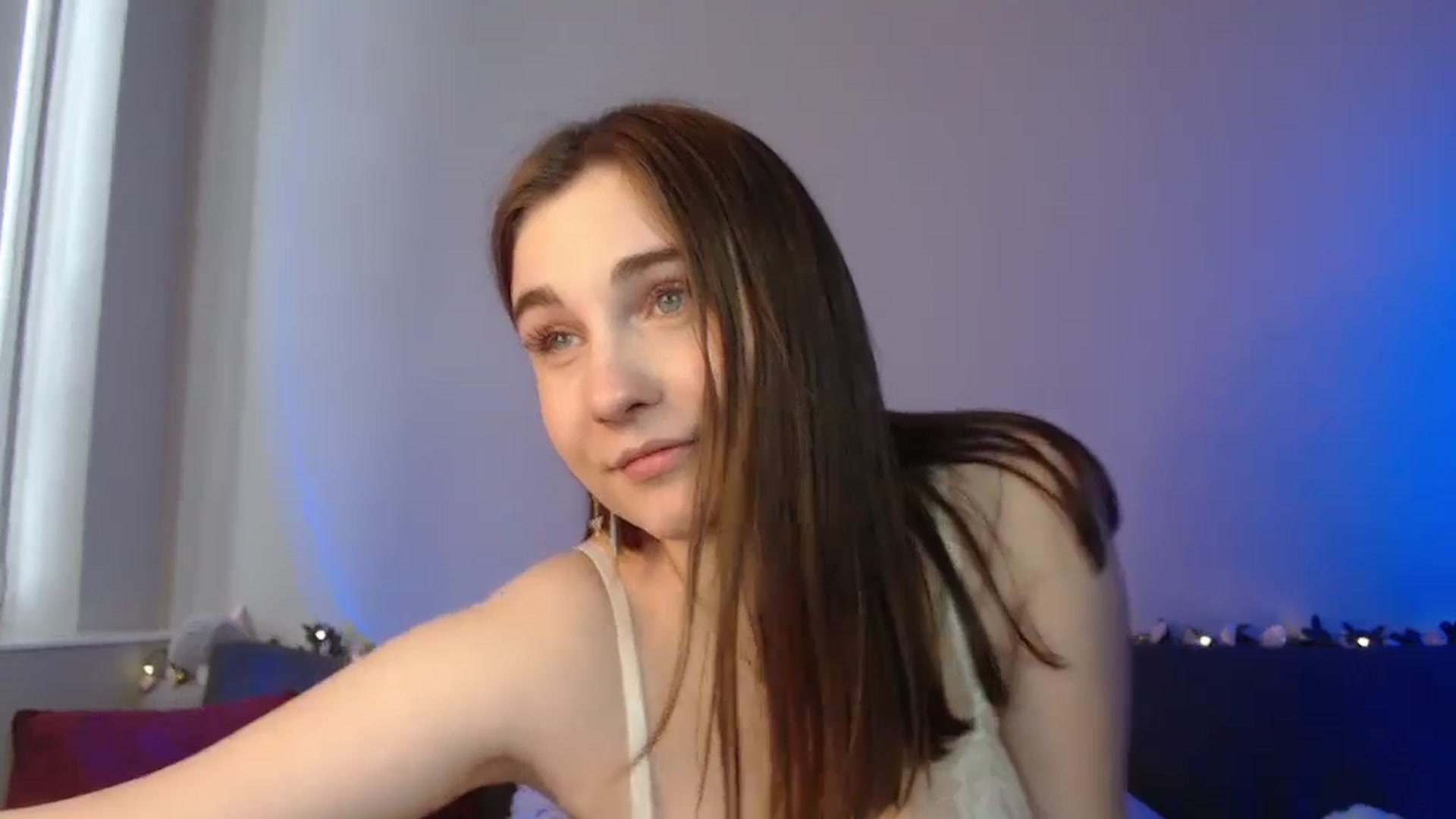 Gallery image thumbnail from LaneyGrey's myfreecams stream on, 06/20/2024, 11:29 image 7 of 20