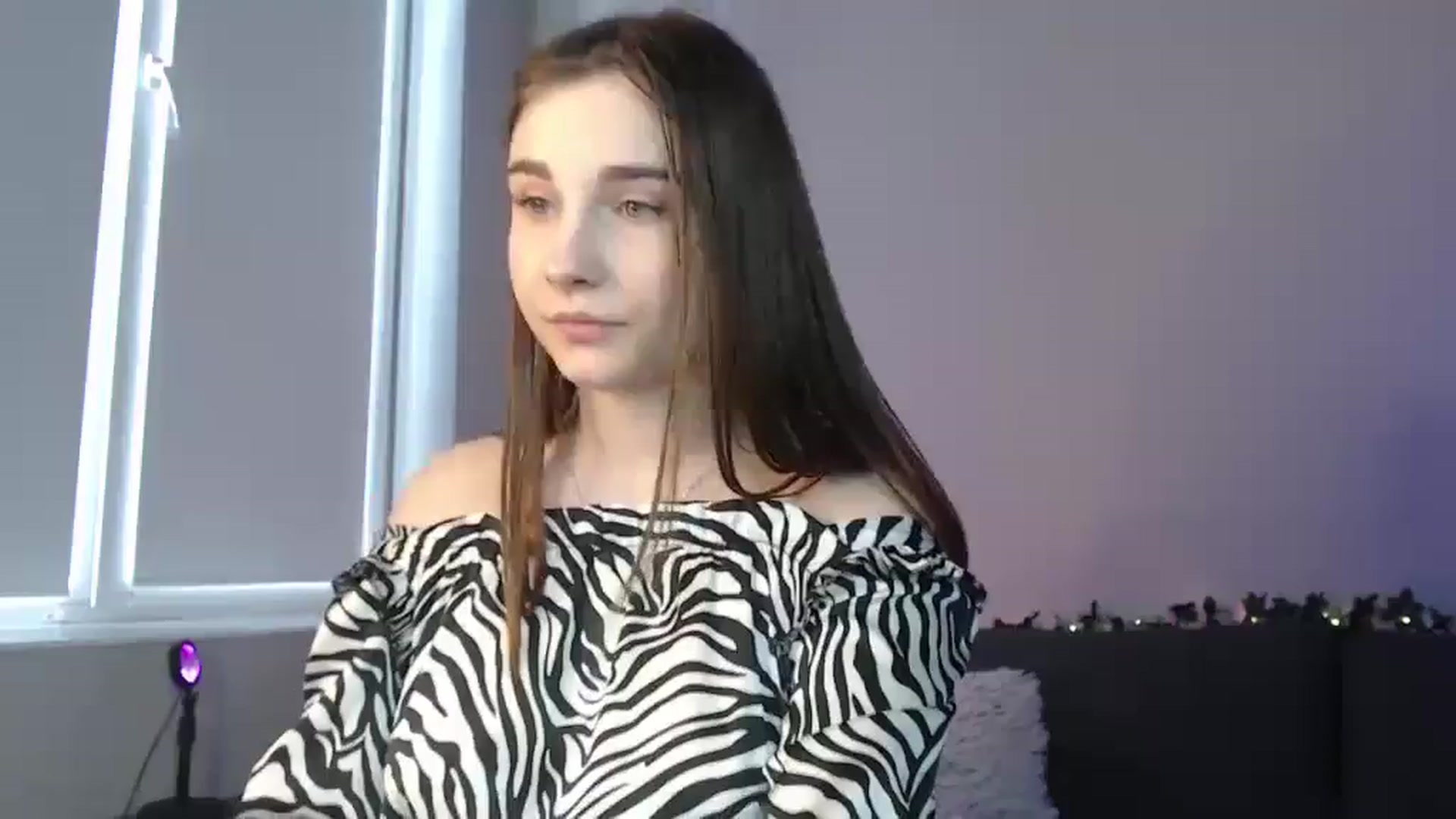 Gallery image thumbnail from LaneyGrey's myfreecams stream on, 06/21/2024, 12:23 image 1 of 20