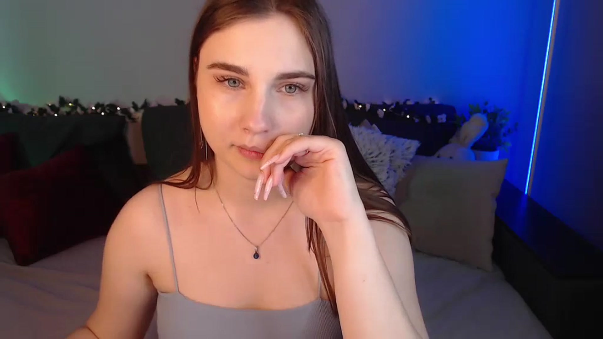 Gallery image thumbnail from LaneyGrey's myfreecams stream on, 06/22/2024, 10:48 image 9 of 20