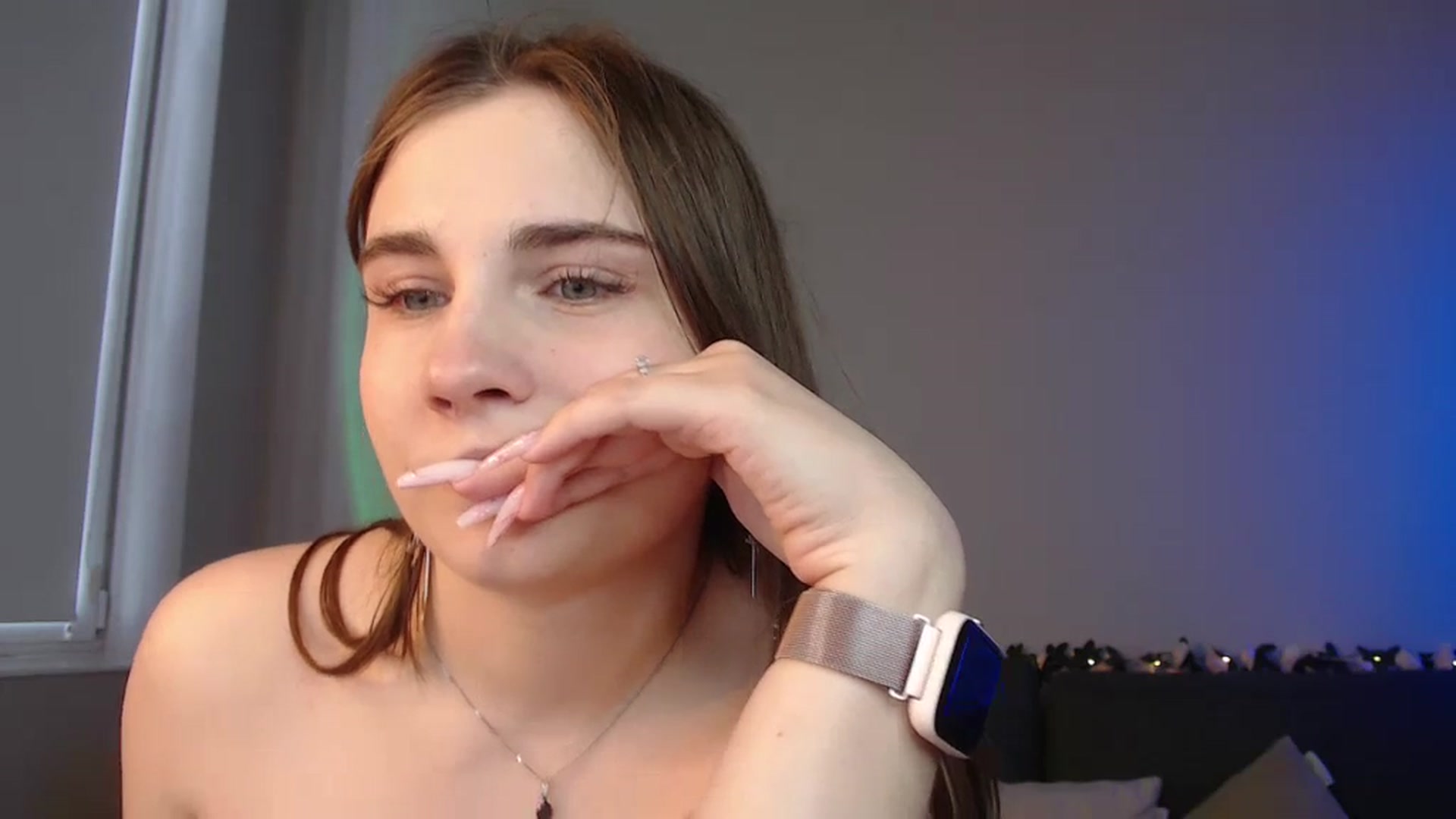 Gallery image thumbnail from LaneyGrey's myfreecams stream on, 06/22/2024, 11:56 image 4 of 20