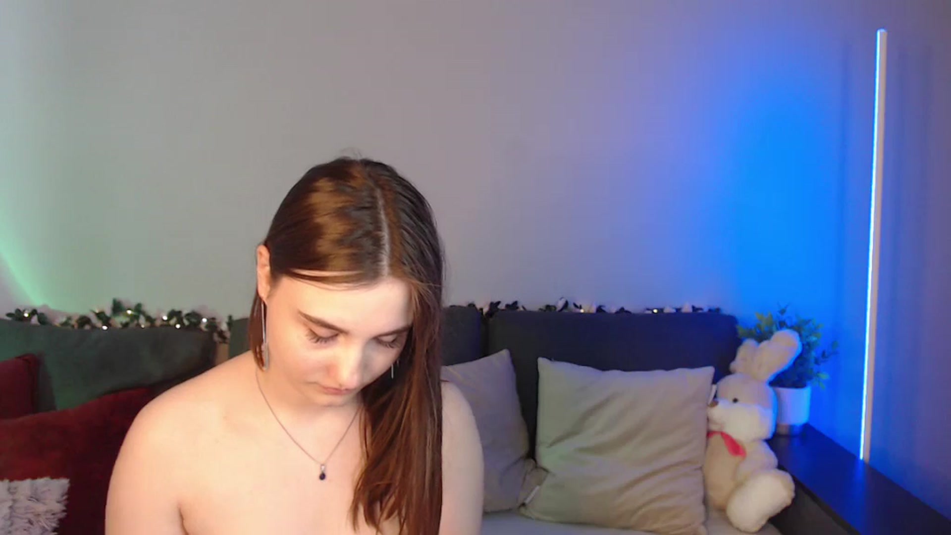 Gallery image thumbnail from LaneyGrey's myfreecams stream on, 06/22/2024, 13:38 image 16 of 20