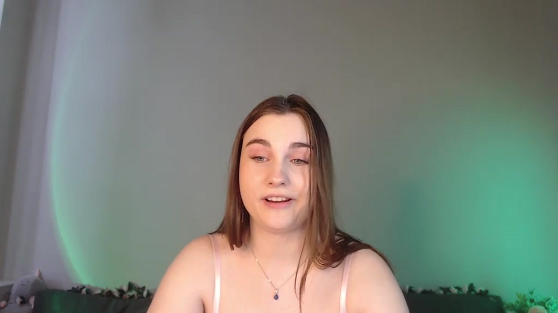 Gallery image thumbnail from LaneyGrey's myfreecams stream on, 06/23/2024, 11:33 image 4 of 20