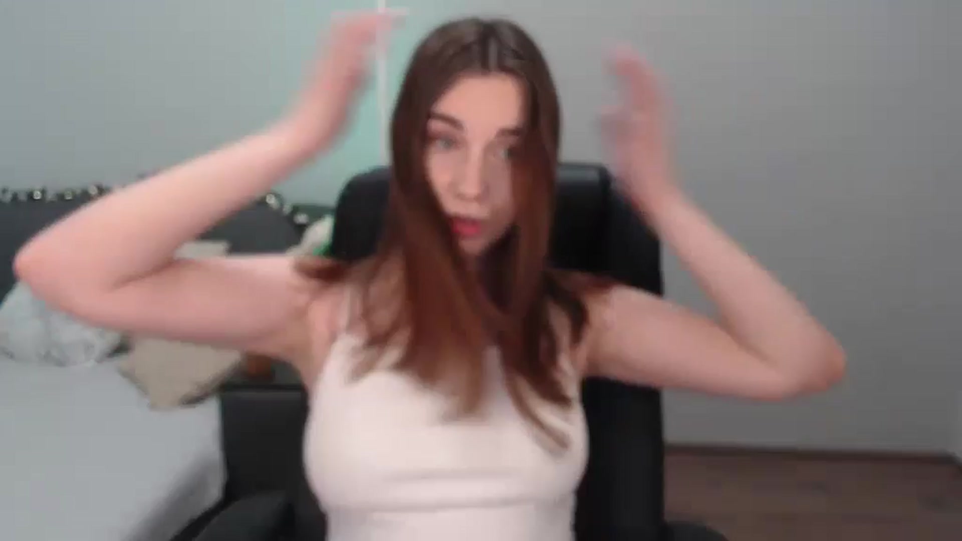Gallery image thumbnail from LaneyGrey's myfreecams stream on, 06/24/2024, 09:55 image 1 of 20