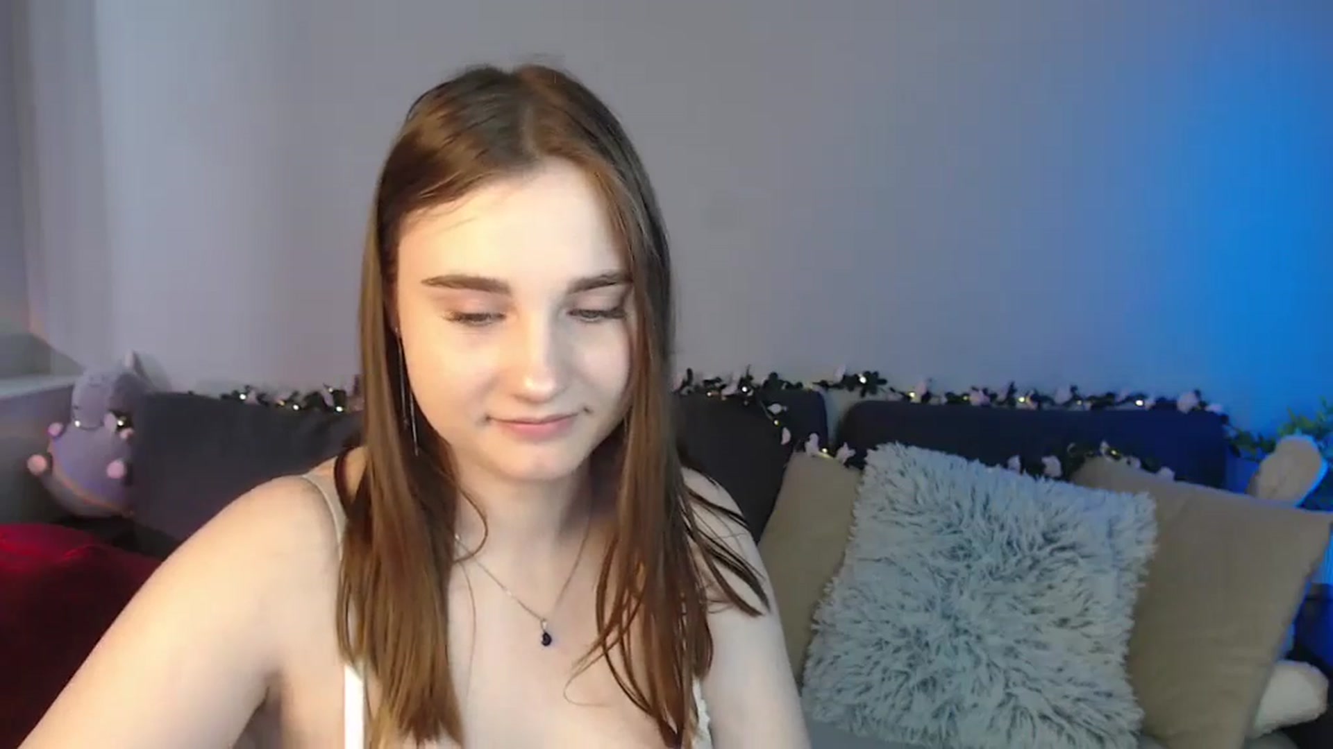 Gallery image thumbnail from LaneyGrey's myfreecams stream on, 06/25/2024, 10:05 image 7 of 20