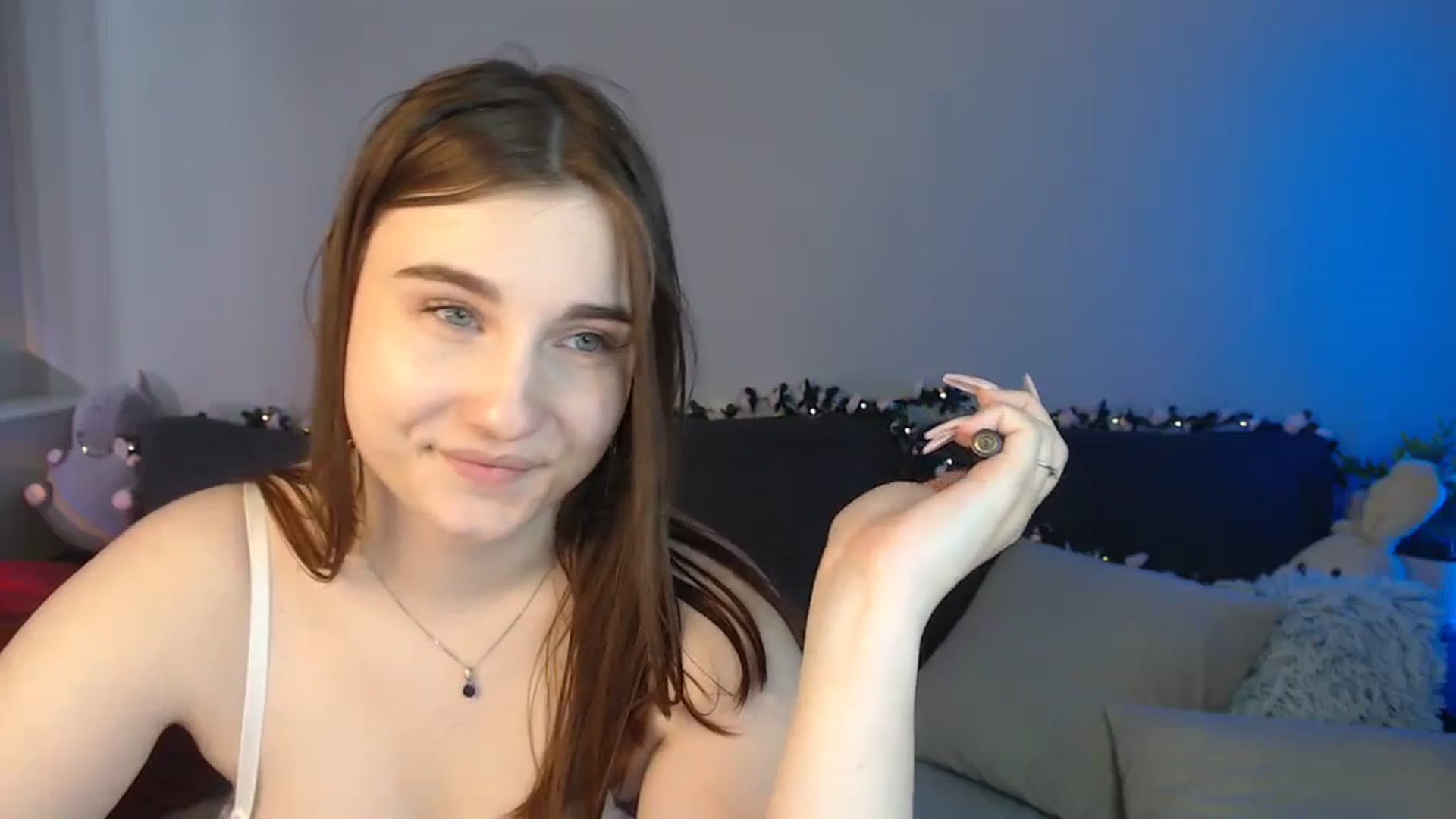 Gallery image thumbnail from LaneyGrey's myfreecams stream on, 06/25/2024, 12:49 image 12 of 20