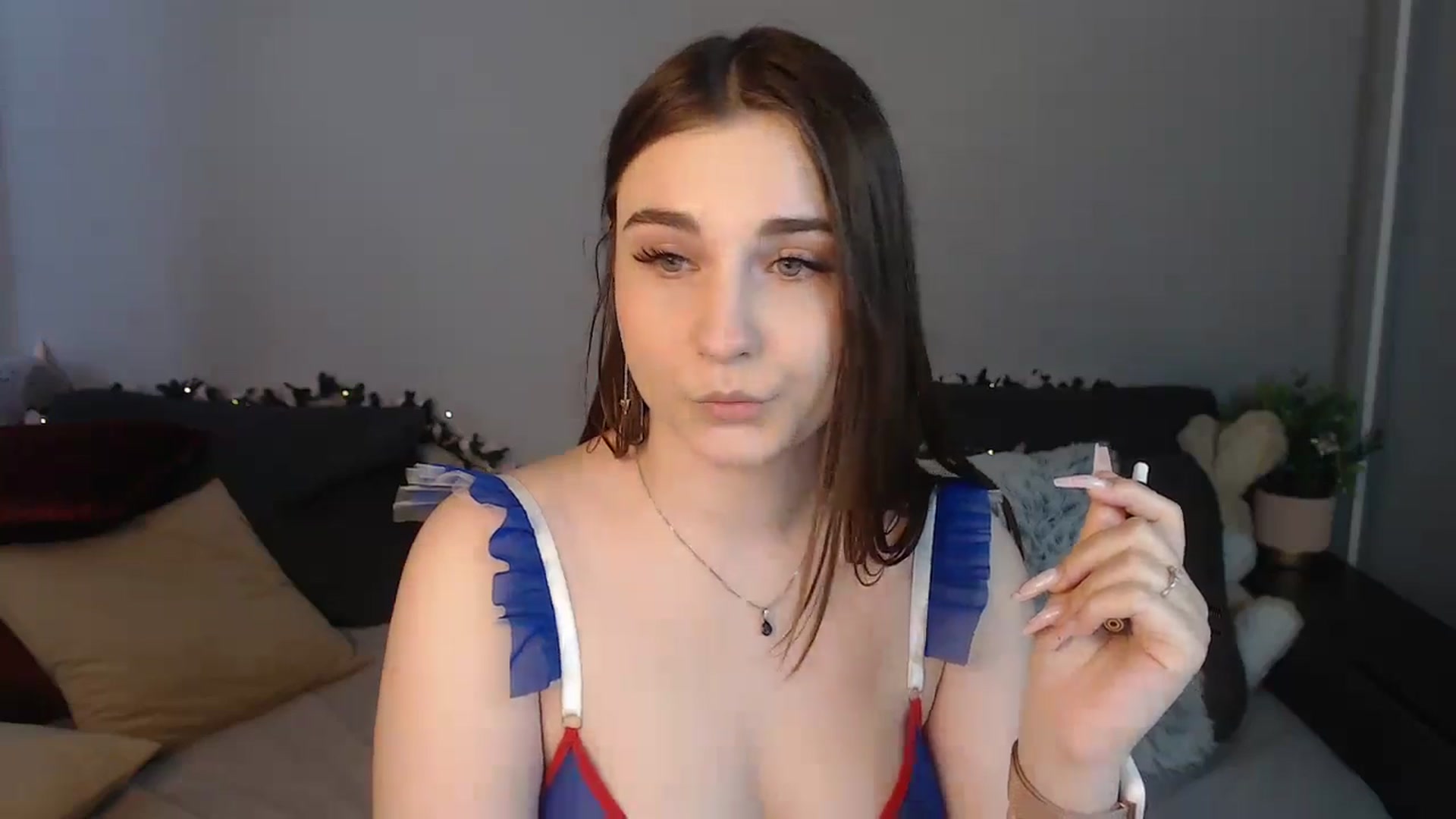 Gallery image thumbnail from LaneyGrey's myfreecams stream on, 06/29/2024, 10:52 image 2 of 20