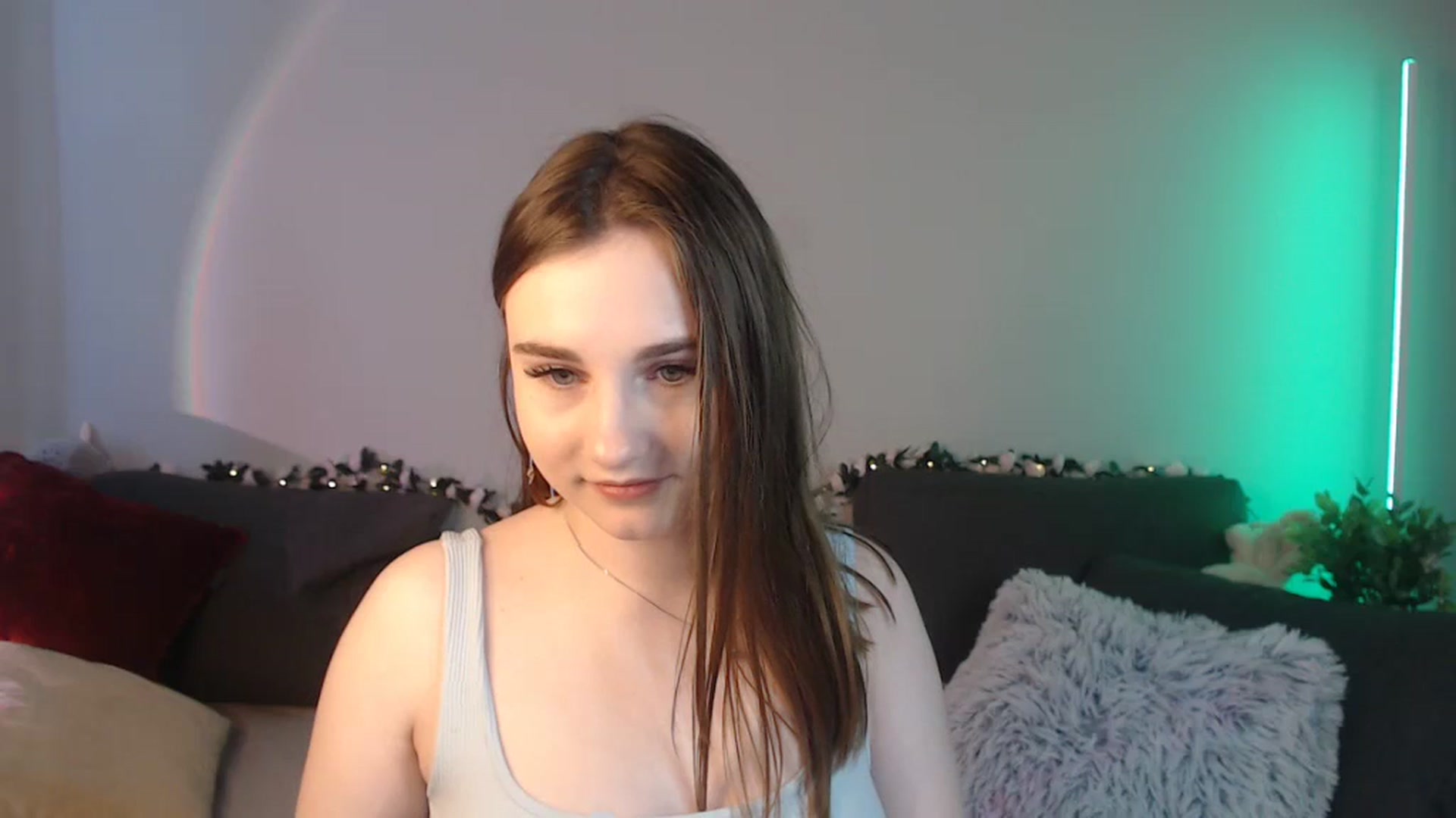 Gallery image thumbnail from LaneyGrey's myfreecams stream on, 06/30/2024, 09:03 image 20 of 20