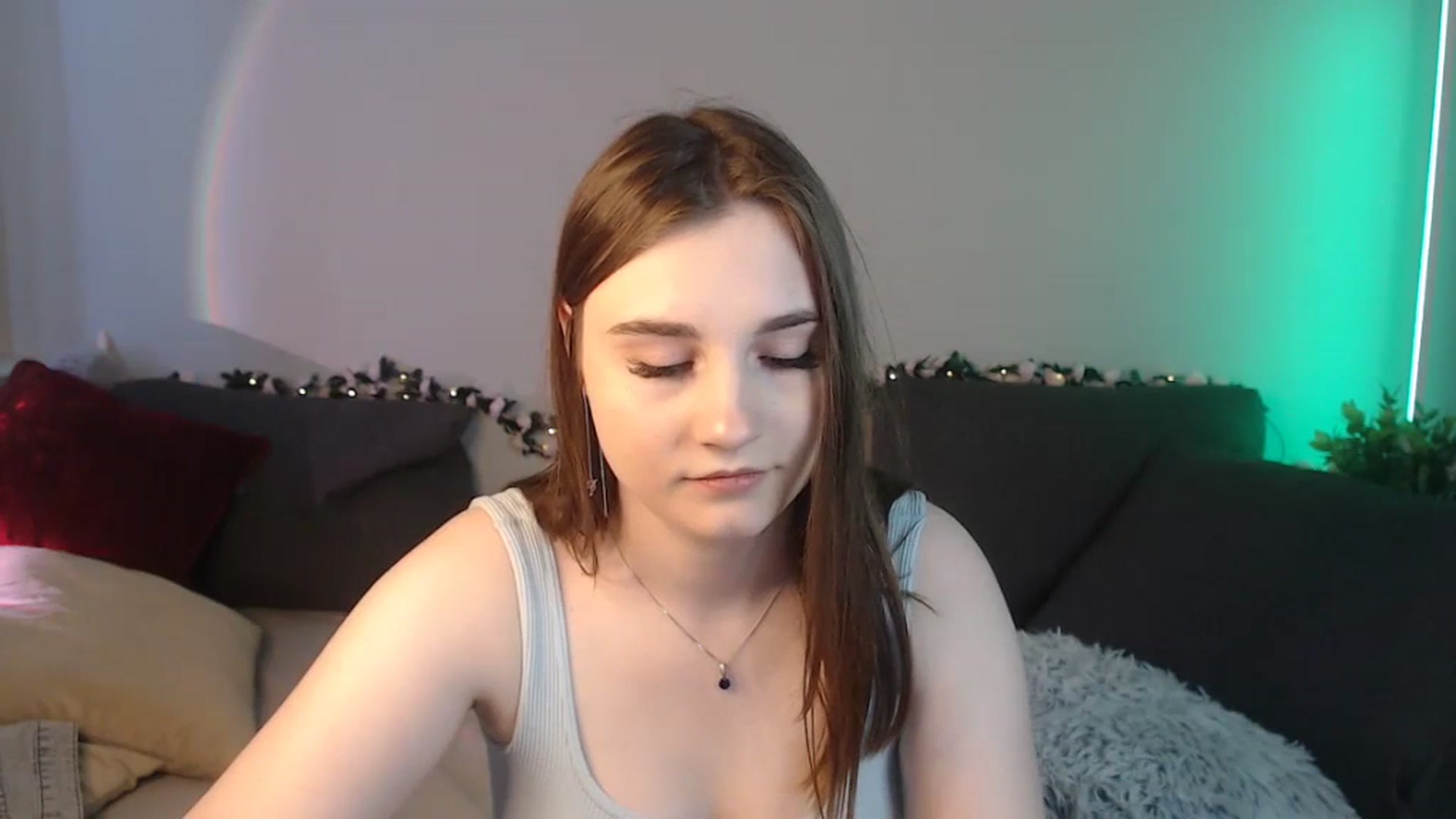 Gallery image thumbnail from LaneyGrey's myfreecams stream on, 06/30/2024, 10:29 image 8 of 20