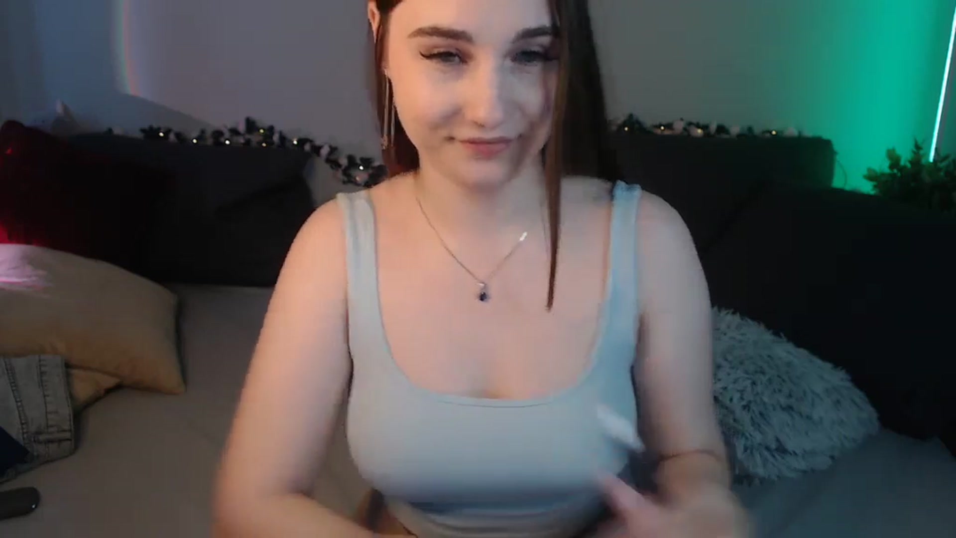 Gallery image thumbnail from LaneyGrey's myfreecams stream on, 06/30/2024, 10:29 image 12 of 20