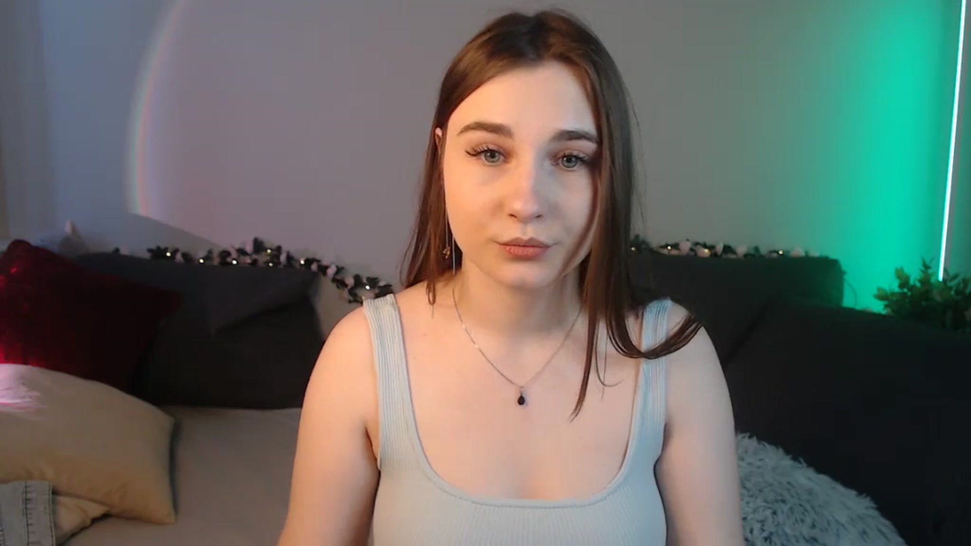 Gallery image thumbnail from LaneyGrey's myfreecams stream on, 06/30/2024, 10:29 image 4 of 20