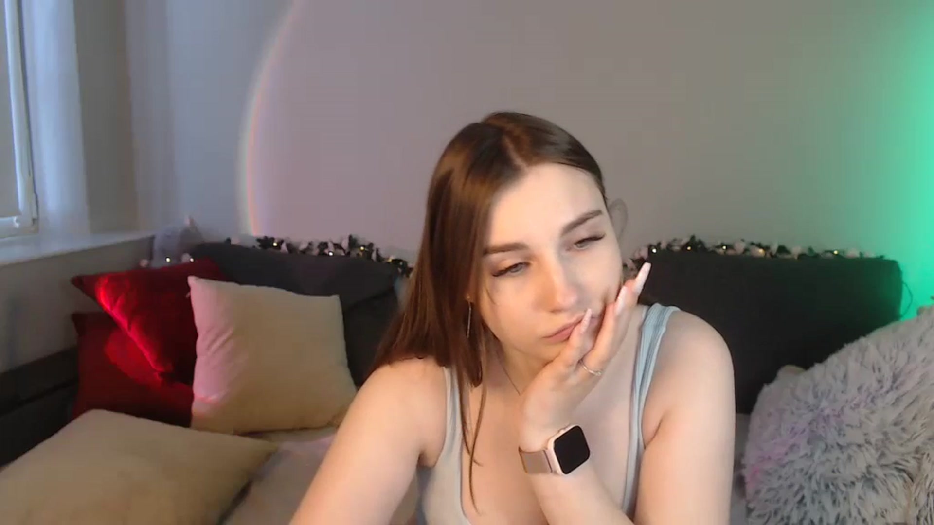 Gallery image thumbnail from LaneyGrey's myfreecams stream on, 06/30/2024, 13:32 image 5 of 20