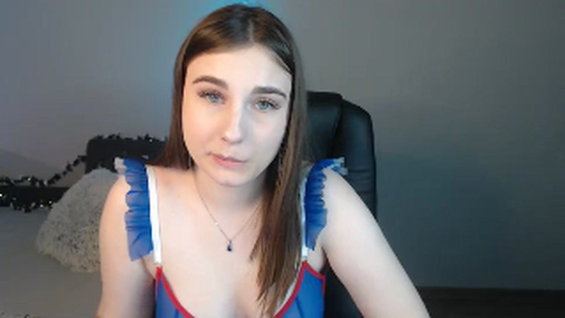Gallery image thumbnail from LaneyGrey's myfreecams stream on, 07/06/2024, 10:23 image 18 of 20