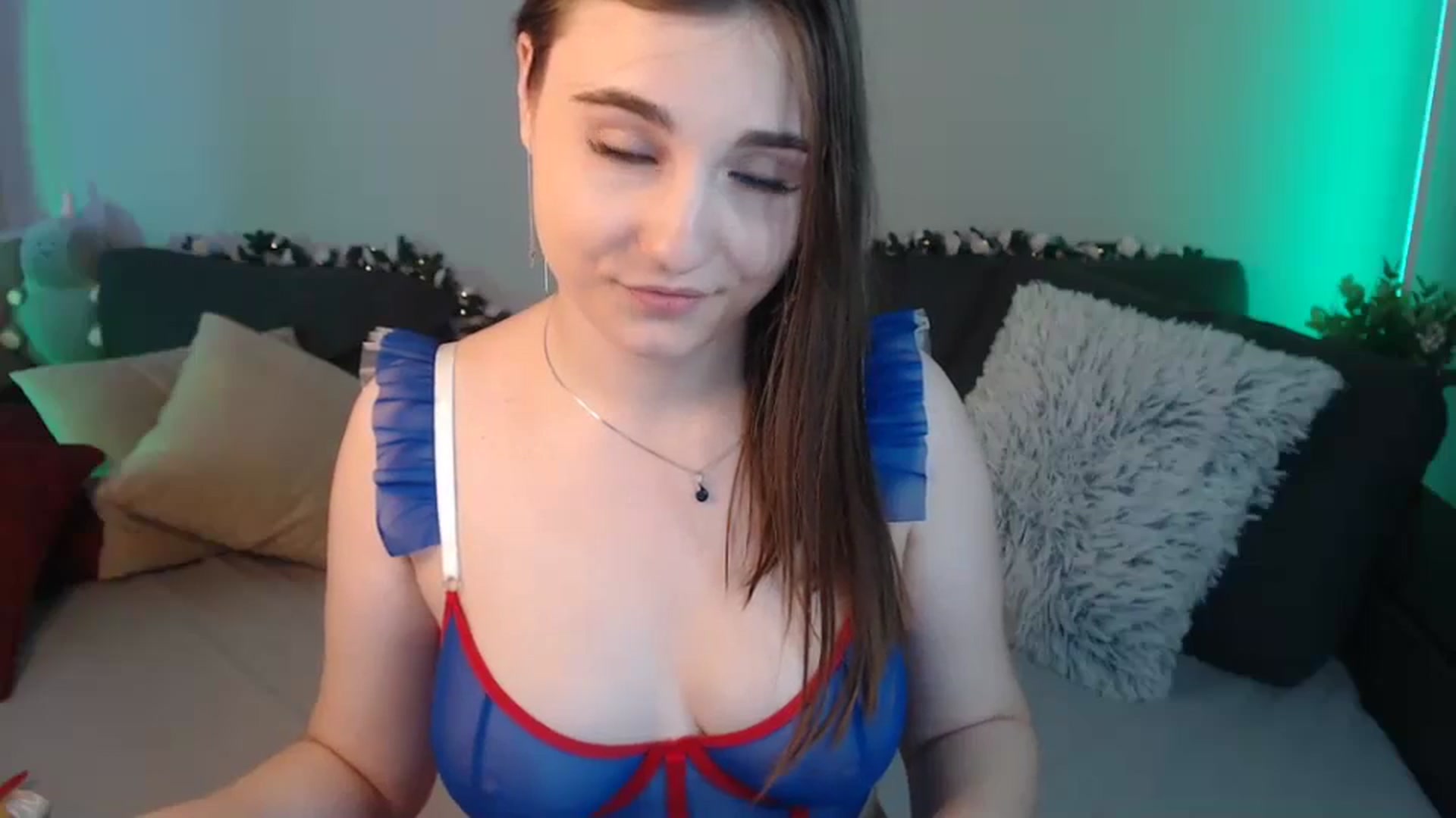 Gallery image thumbnail from LaneyGrey's myfreecams stream on, 07/06/2024, 13:59 image 3 of 20