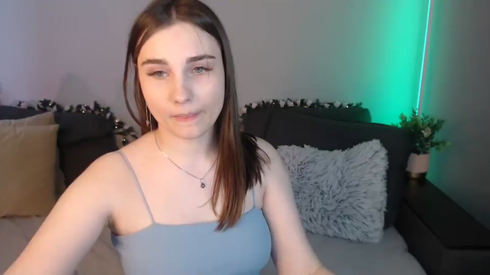Gallery image thumbnail from LaneyGrey's myfreecams stream on, 07/07/2024, 12:22 image 19 of 20