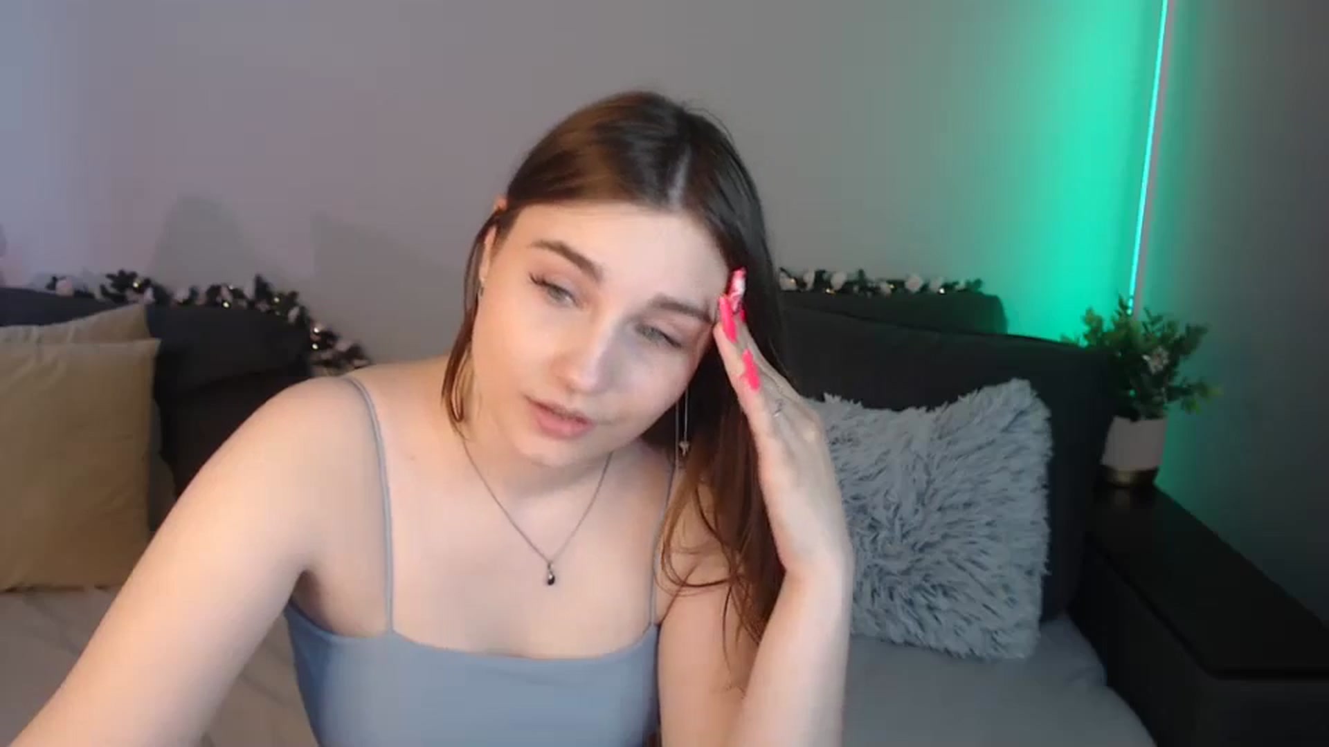 Gallery image thumbnail from LaneyGrey's myfreecams stream on, 07/07/2024, 12:22 image 11 of 20