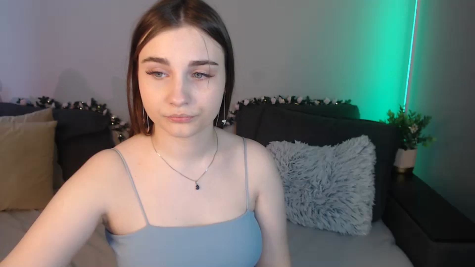 Gallery image thumbnail from LaneyGrey's myfreecams stream on, 07/07/2024, 12:22 image 20 of 20