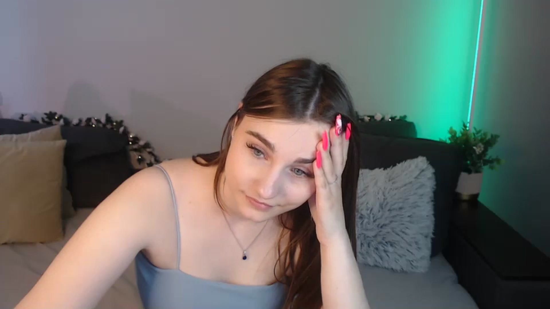 Gallery image thumbnail from LaneyGrey's myfreecams stream on, 07/07/2024, 12:22 image 13 of 20