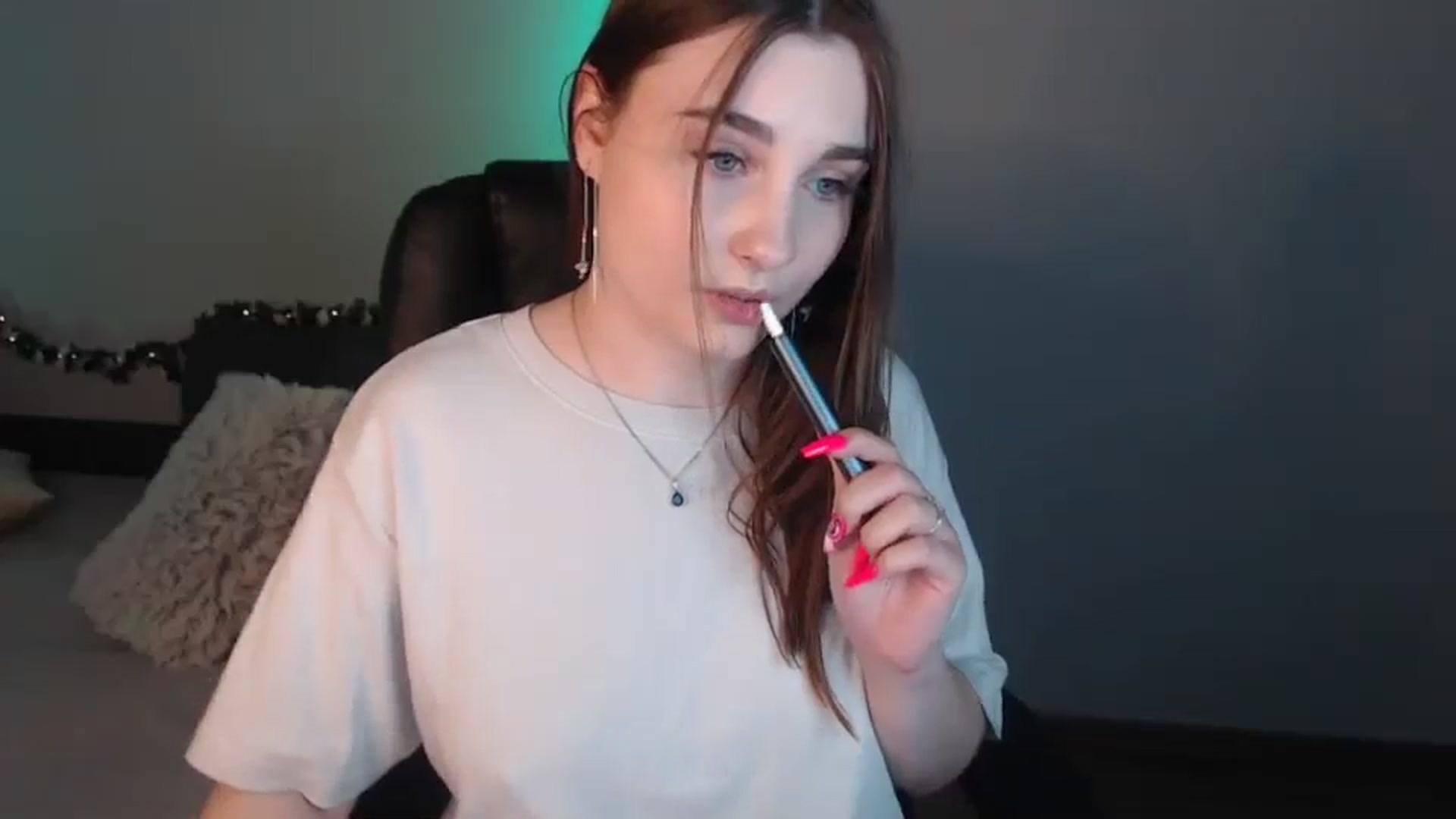 Gallery image thumbnail from LaneyGrey's myfreecams stream on, 07/09/2024, 11:56 image 6 of 20