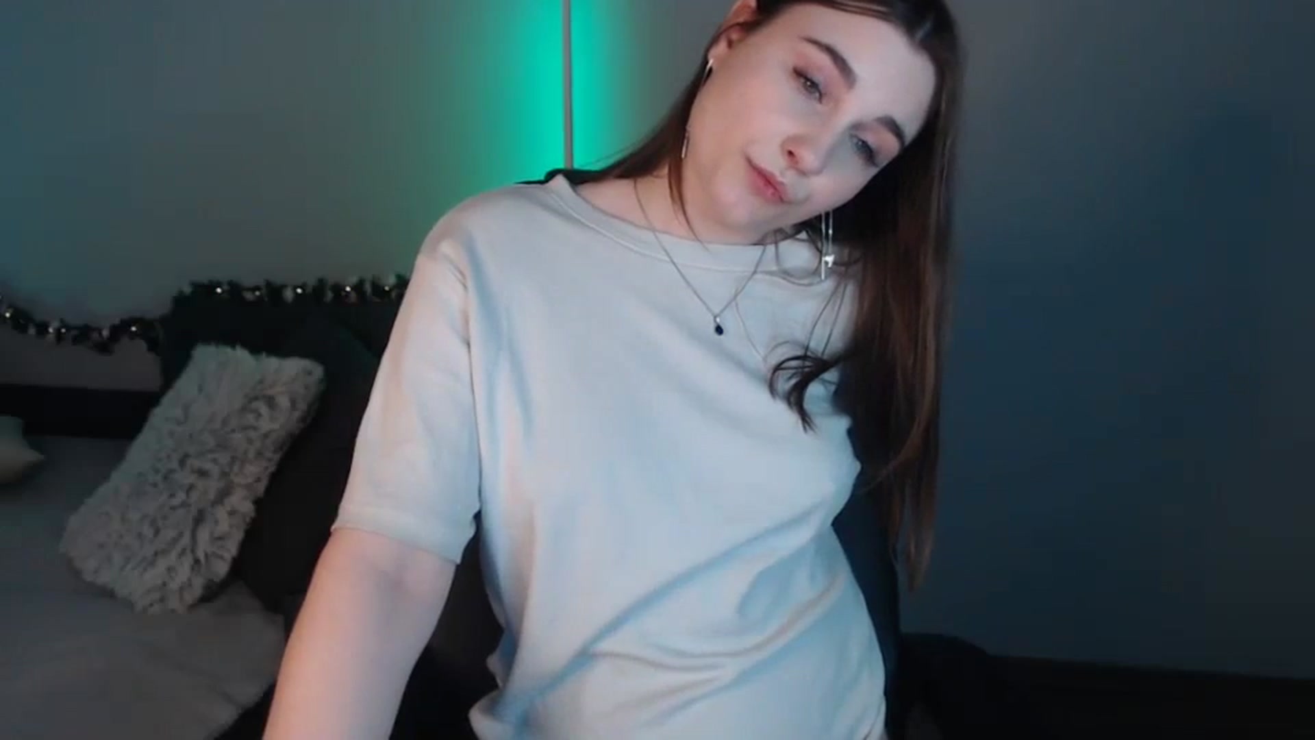 Gallery image thumbnail from LaneyGrey's myfreecams stream on, 07/09/2024, 11:56 image 16 of 20