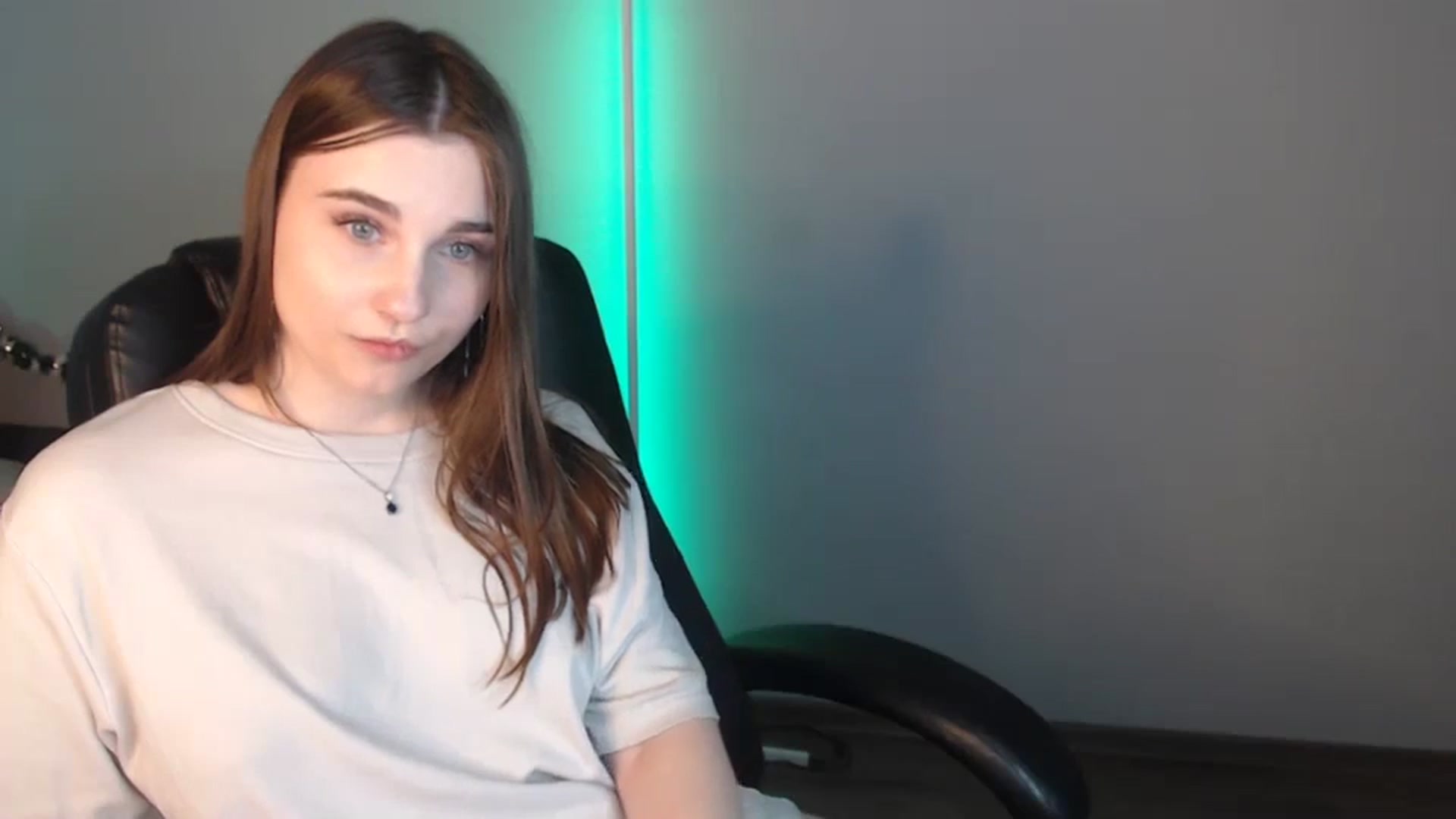 Gallery image thumbnail from LaneyGrey's myfreecams stream on, 07/09/2024, 11:56 image 20 of 20