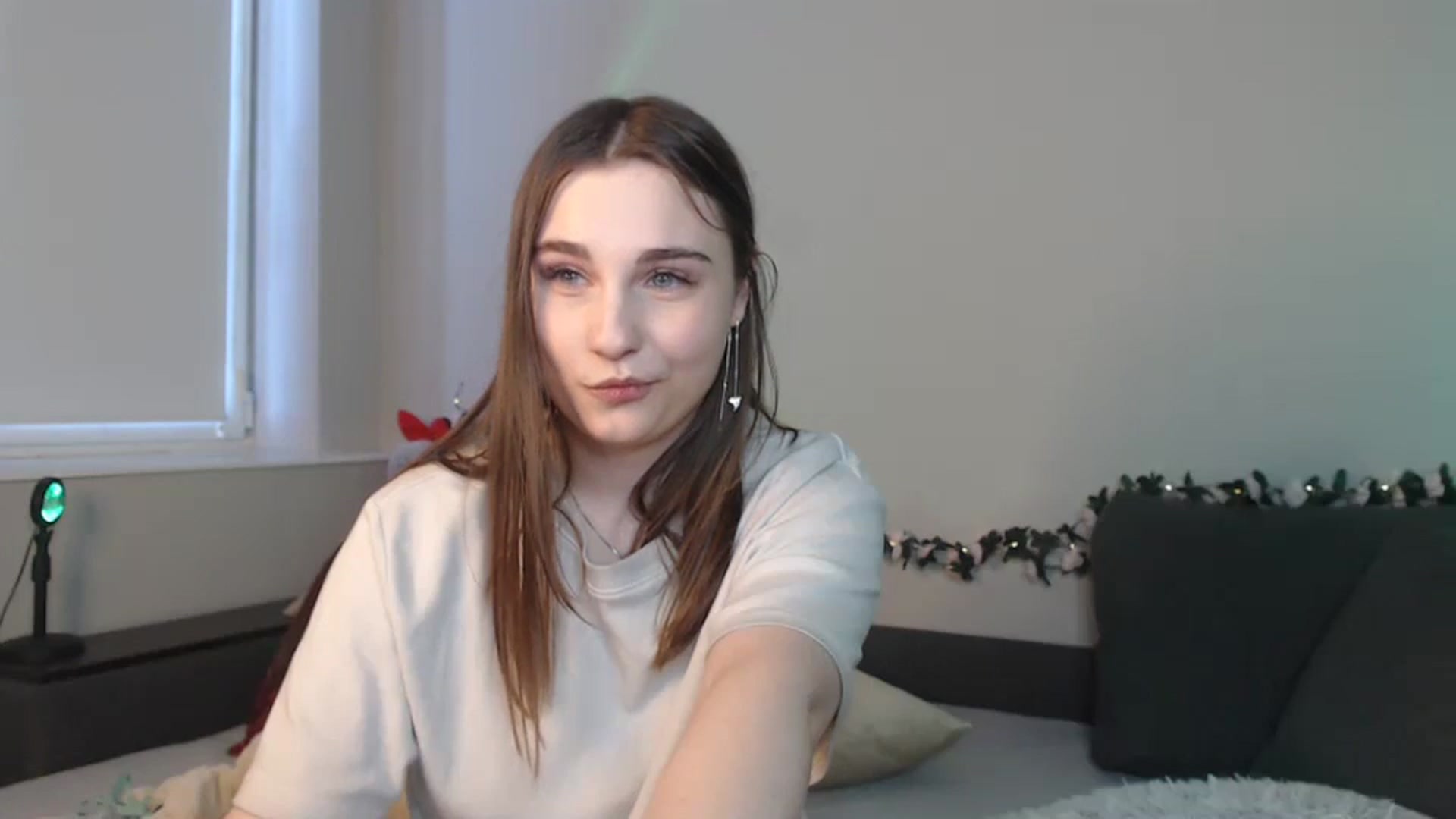 Gallery image thumbnail from LaneyGrey's myfreecams stream on, 07/09/2024, 12:24 image 19 of 20